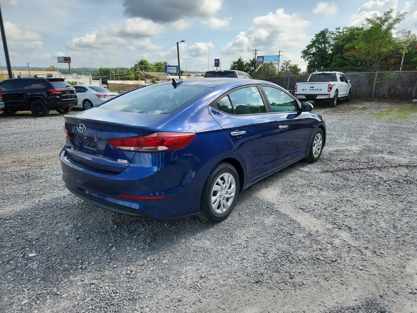 Thumbnail: 2017 Hyundai Elantra - 5