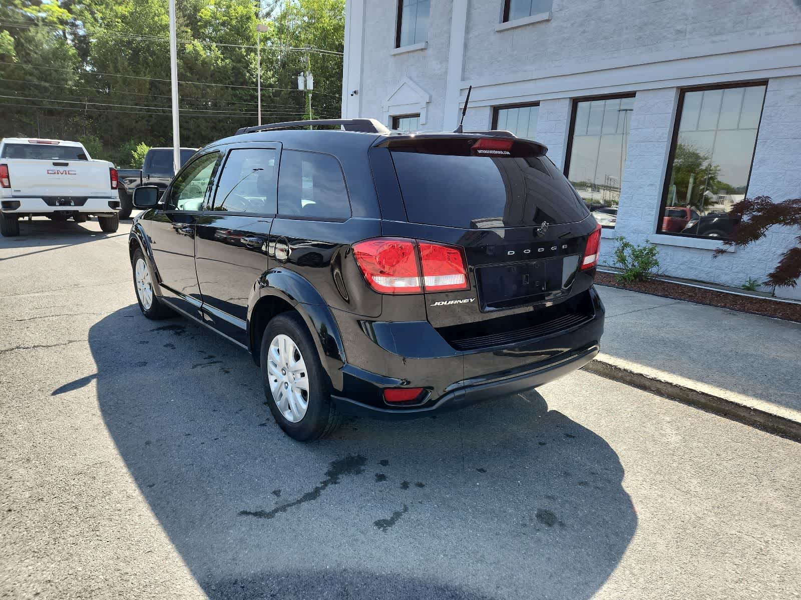 Thumbnail: 2019 Dodge Journey - 3