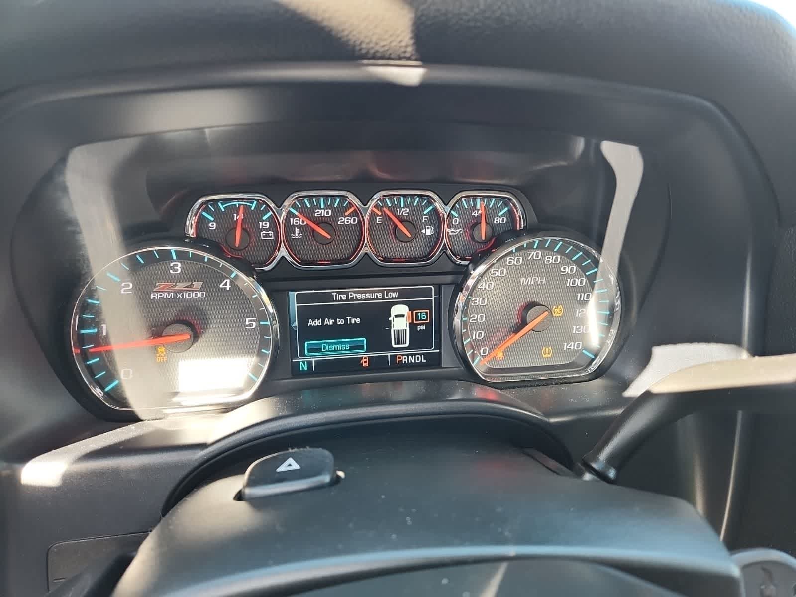 Thumbnail: 2019 Chevrolet Silverado 1500 - 9