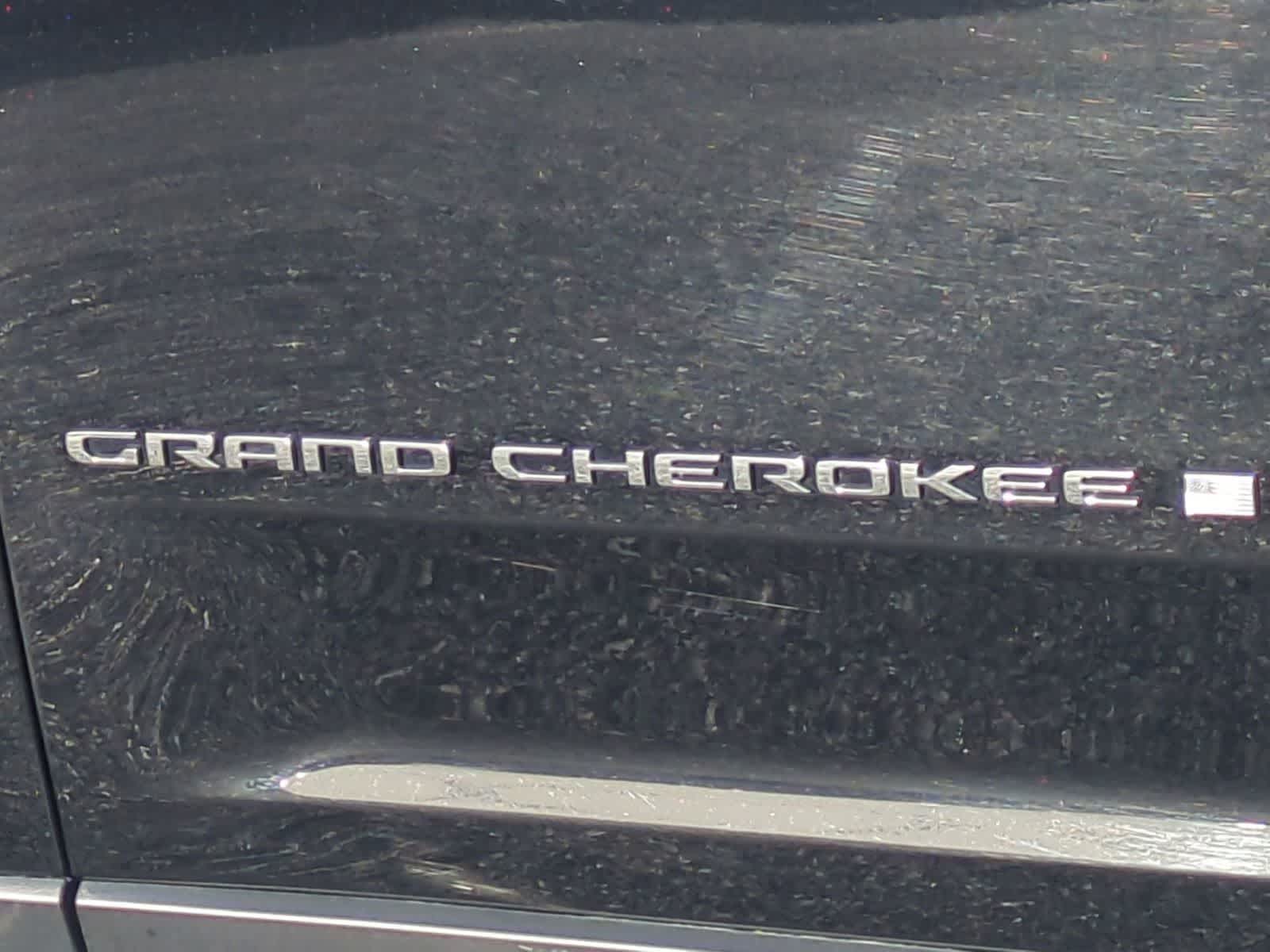 Thumbnail: 2023 Jeep Grand Cherokee - 13