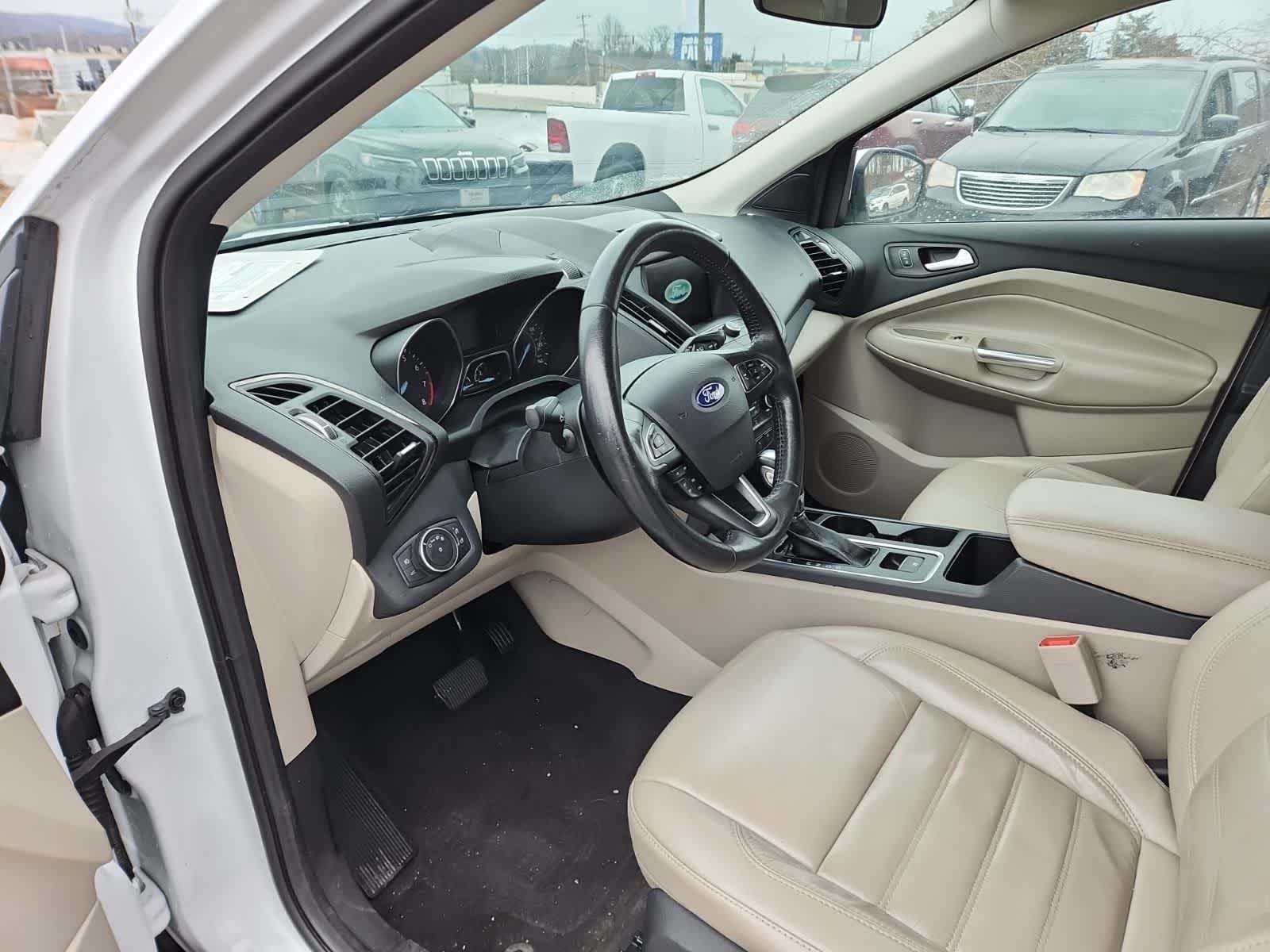 Thumbnail: 2018 Ford Escape - 13