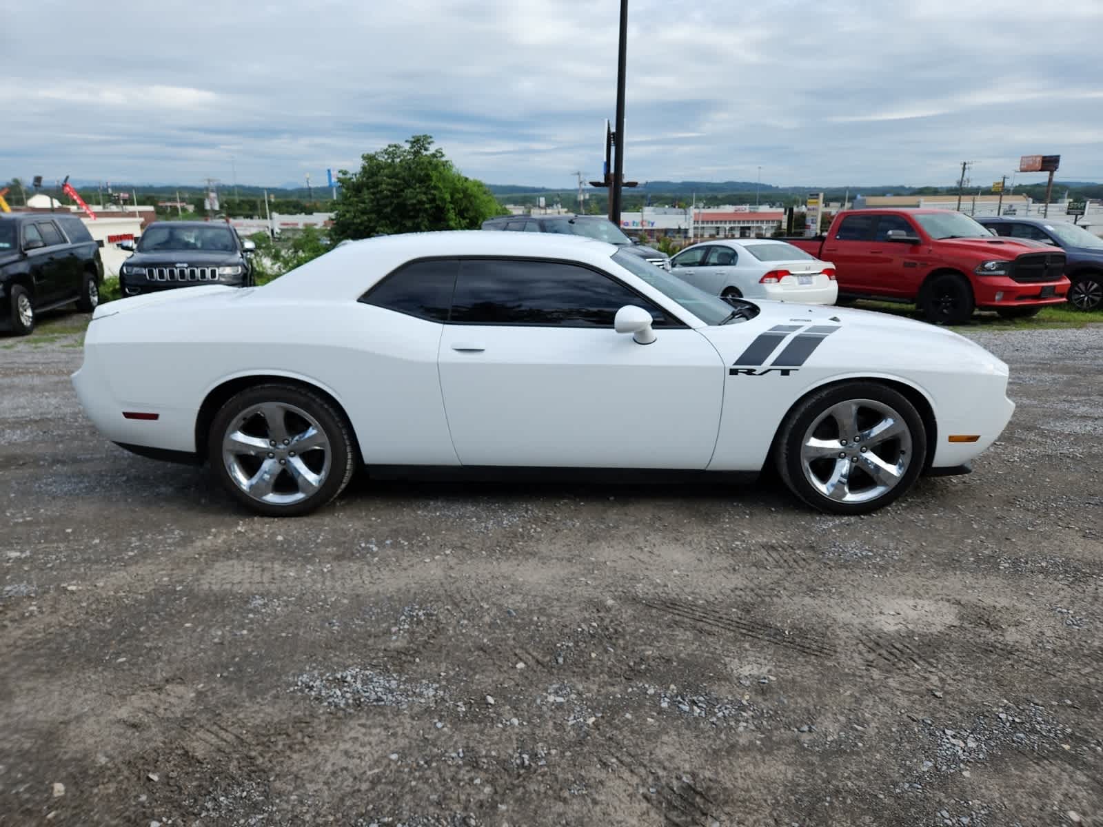Thumbnail: 2013 Dodge Challenger - 6
