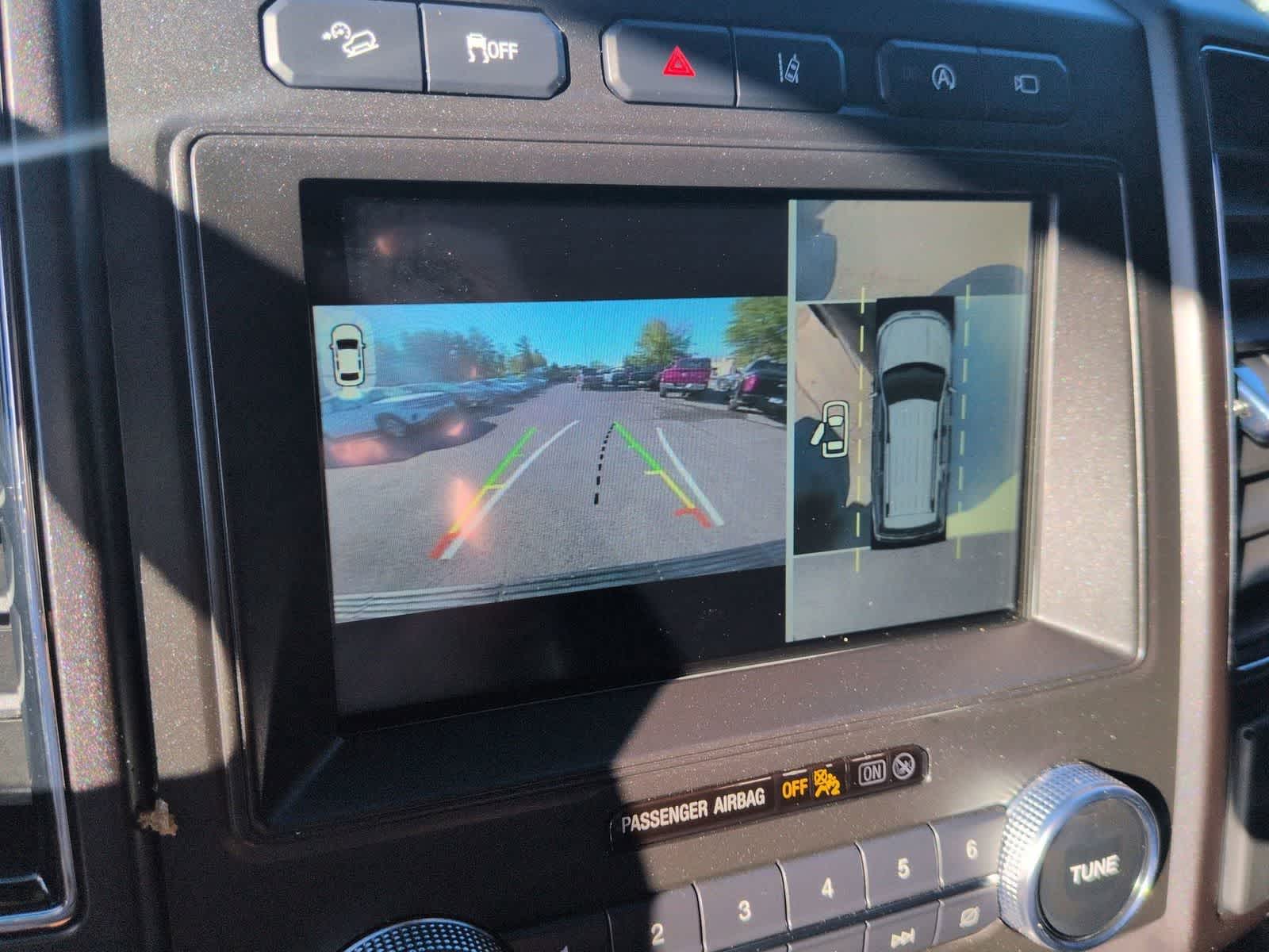 Thumbnail: 2020 Ford Expedition - 27