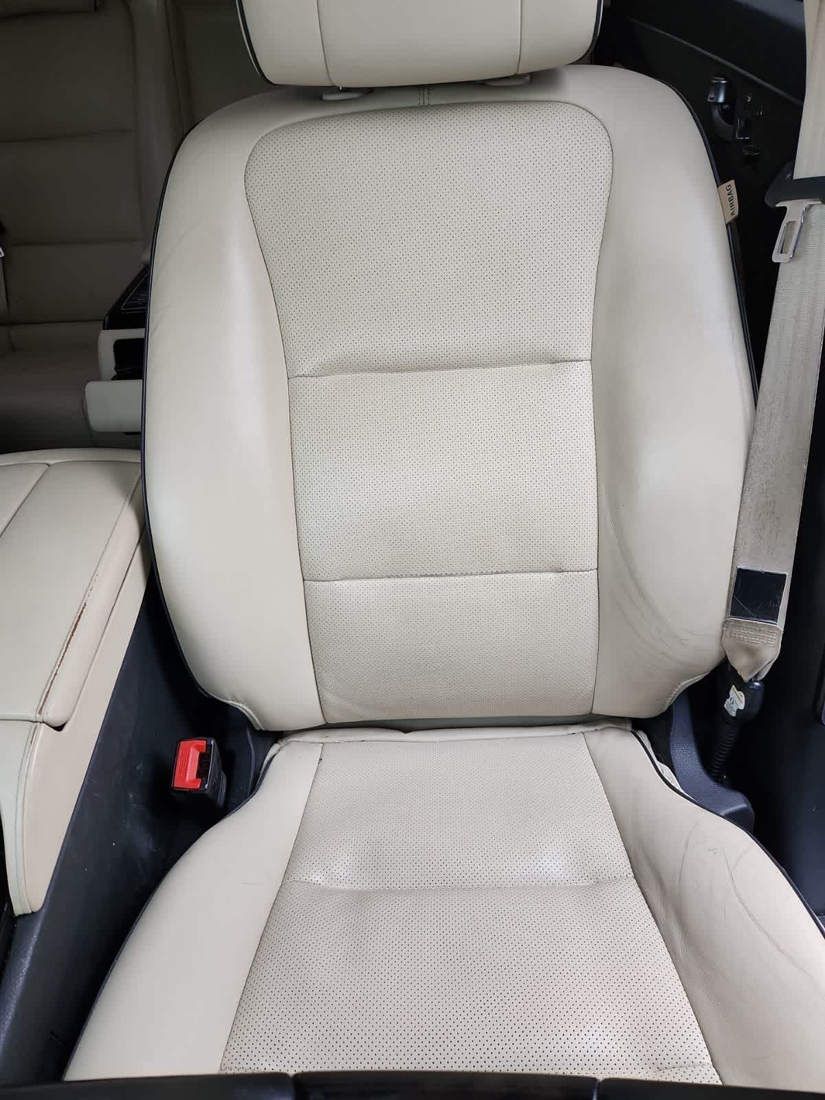 Thumbnail: 2014 Hyundai Equus - 14