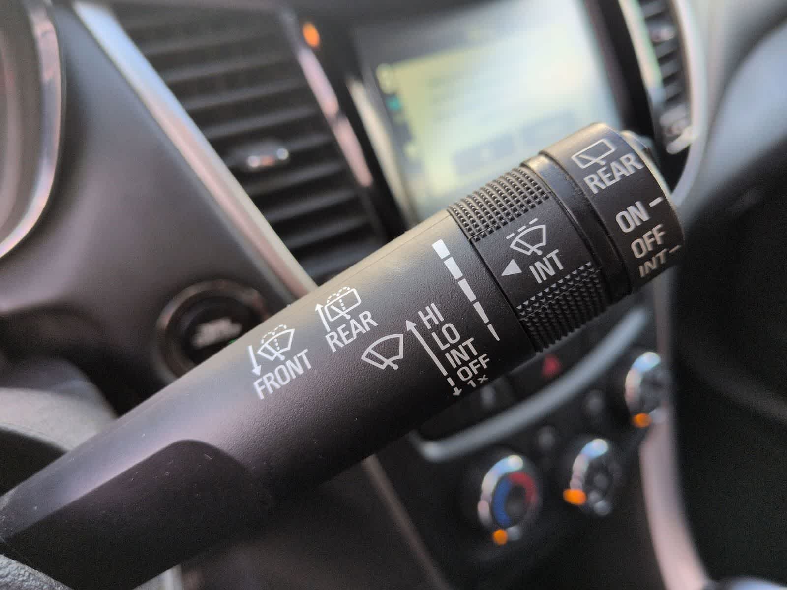 Thumbnail: 2017 Chevrolet Trax - 25