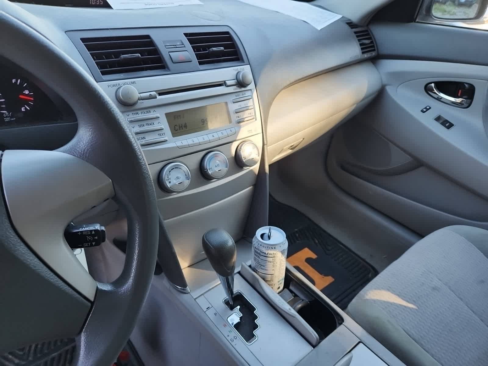 Thumbnail: 2011 Toyota Camry - 10