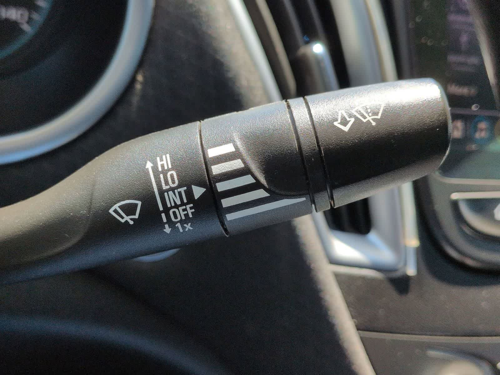 Thumbnail: 2021 Chevrolet Malibu - 22