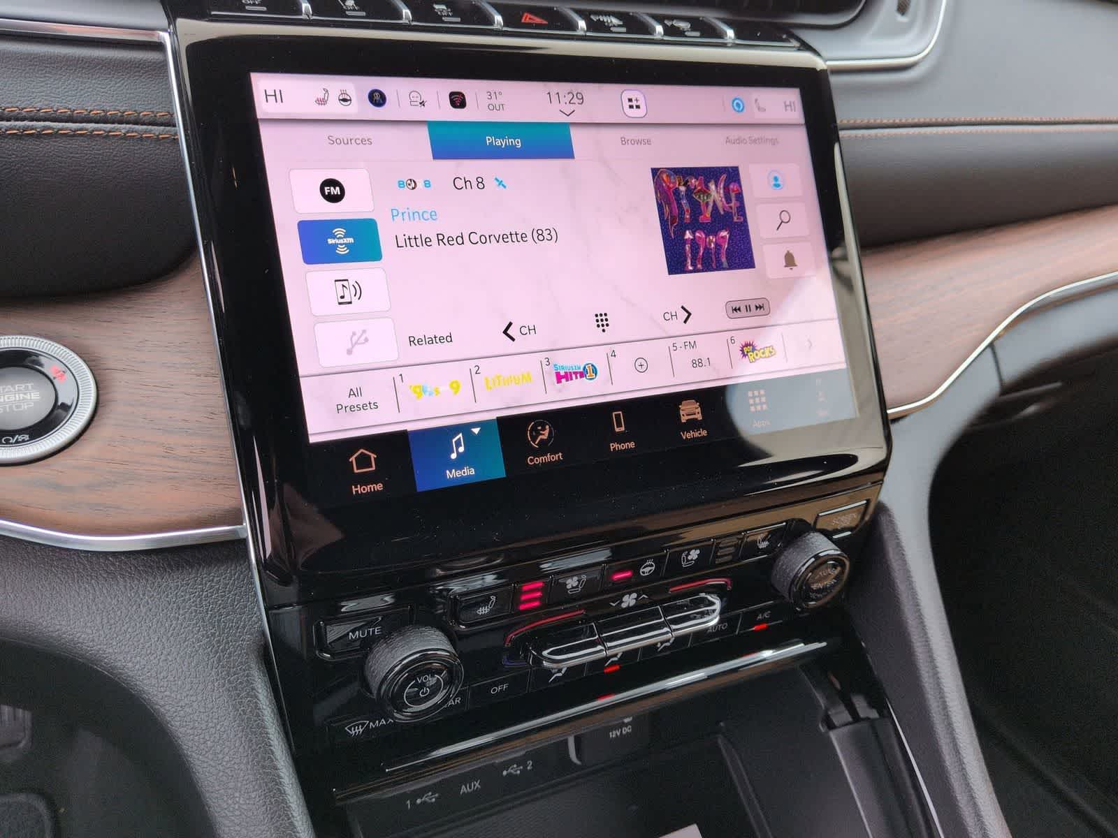 Thumbnail: 2025 Jeep Grand Cherokee - 26