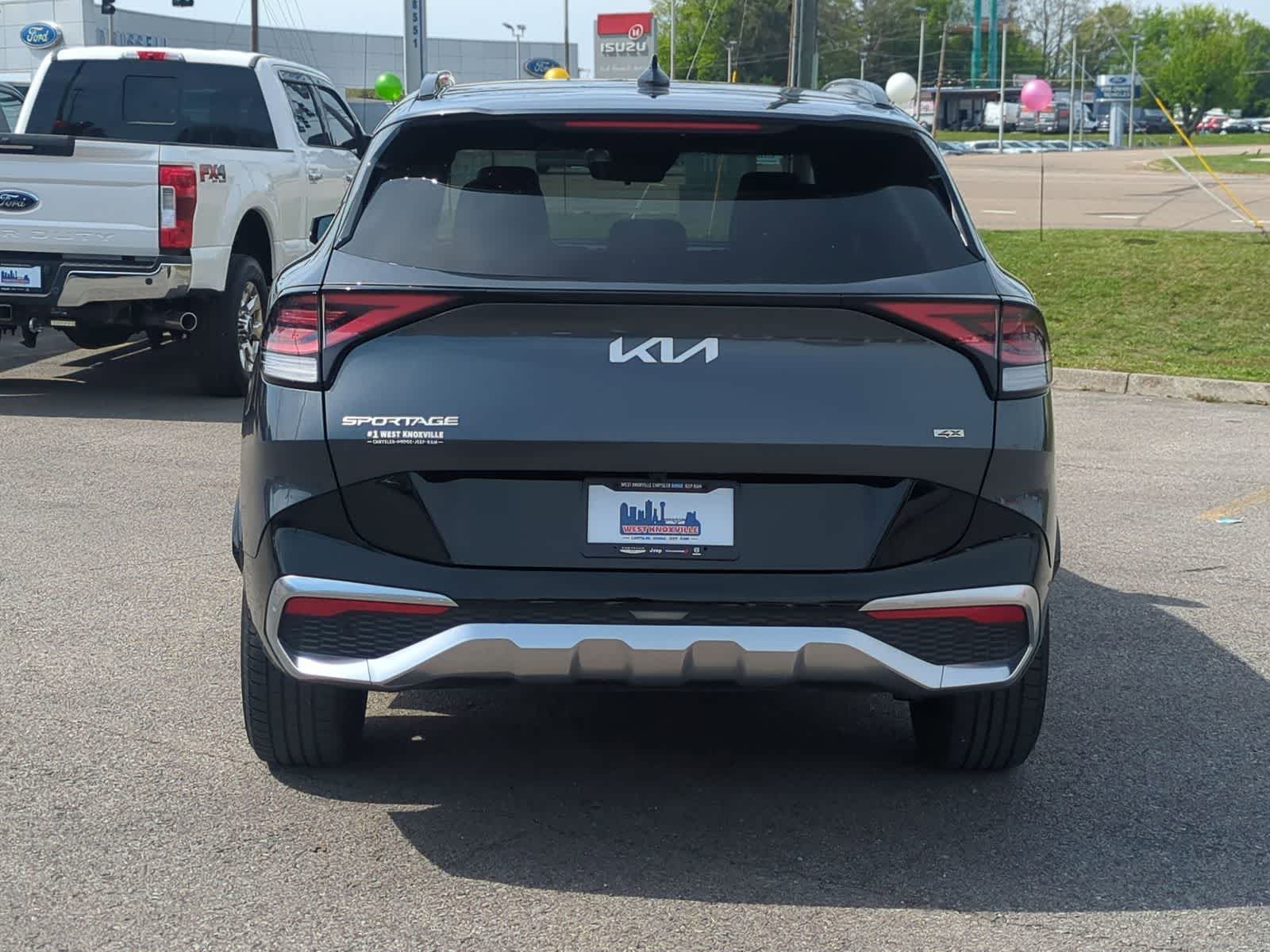 Thumbnail: 2023 Kia Sportage - 7