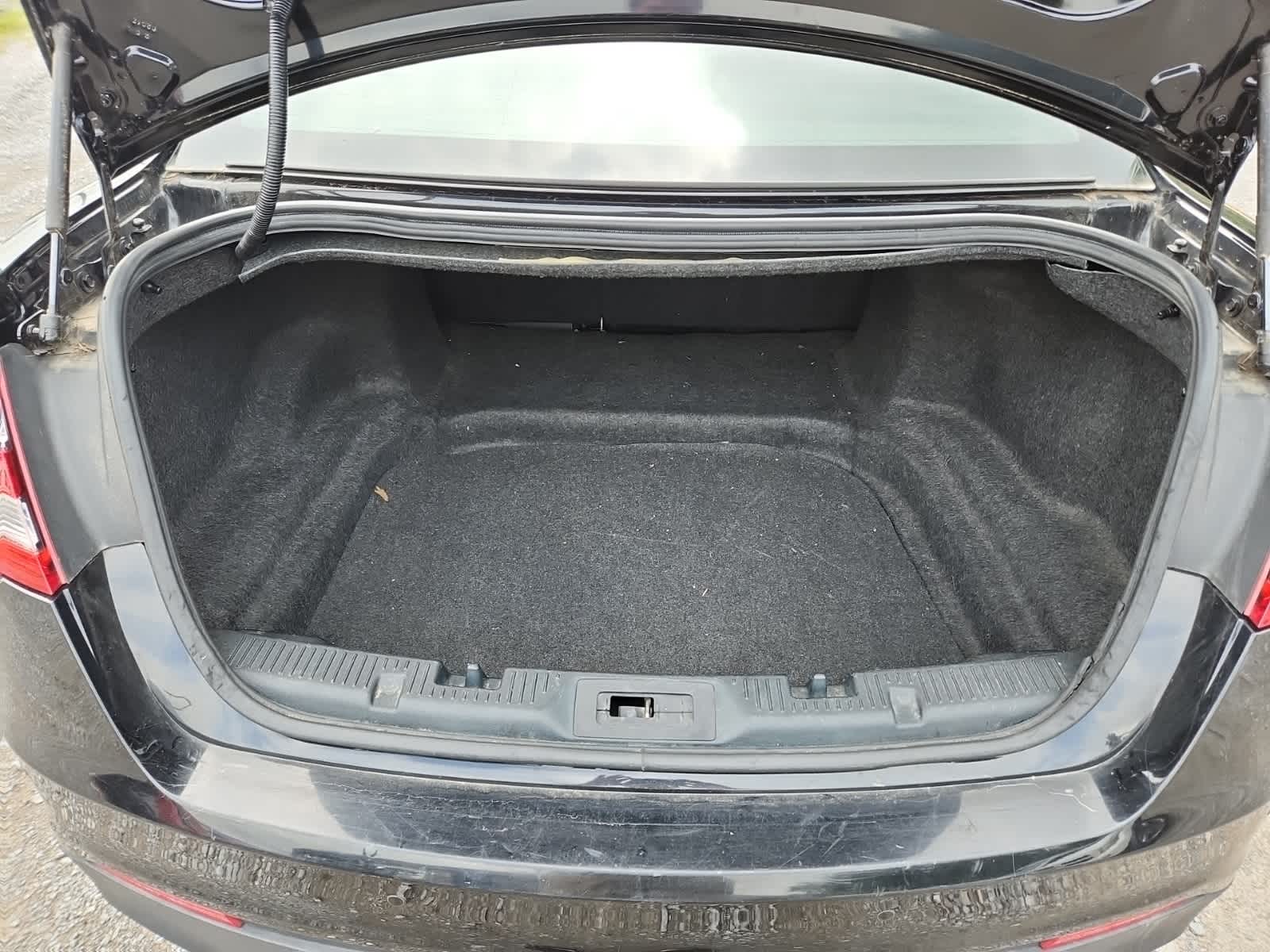 Thumbnail: 2017 Ford Taurus - 27