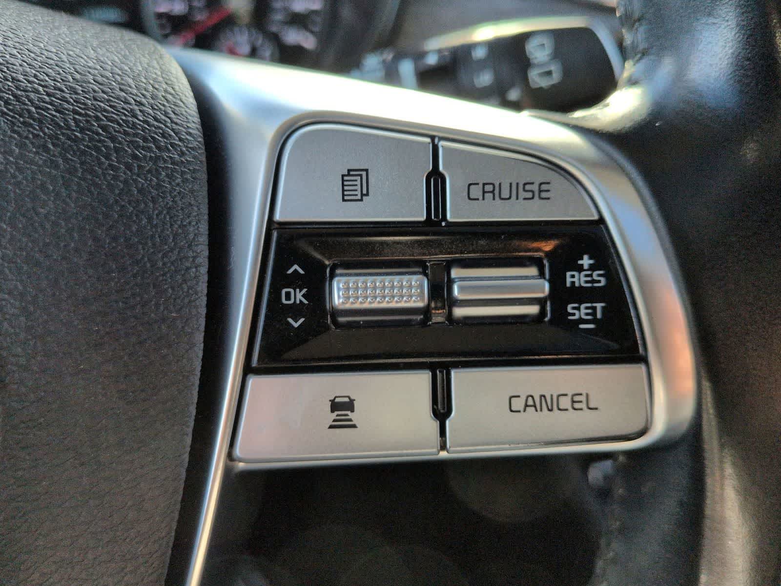 Thumbnail: 2021 Kia Telluride - 25