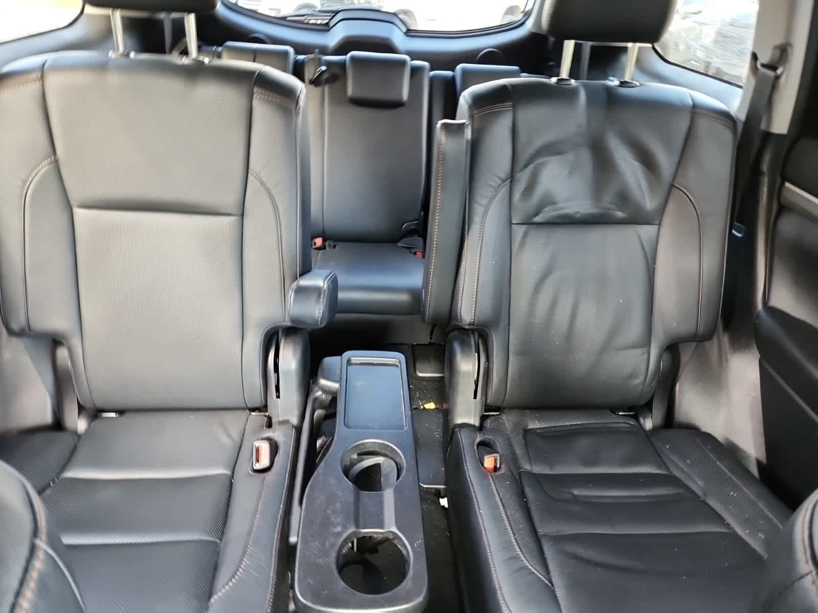 Thumbnail: 2019 Toyota Highlander - 20