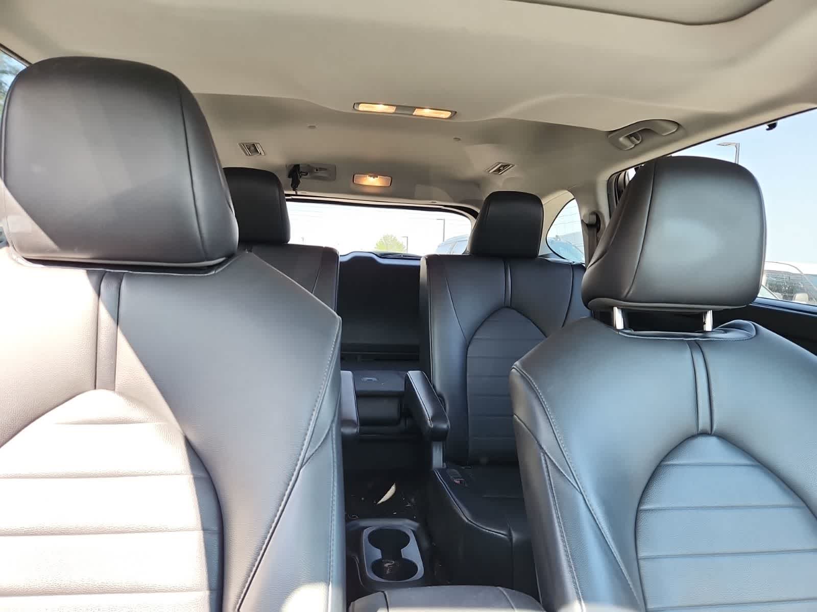 Thumbnail: 2021 Toyota Highlander - 19