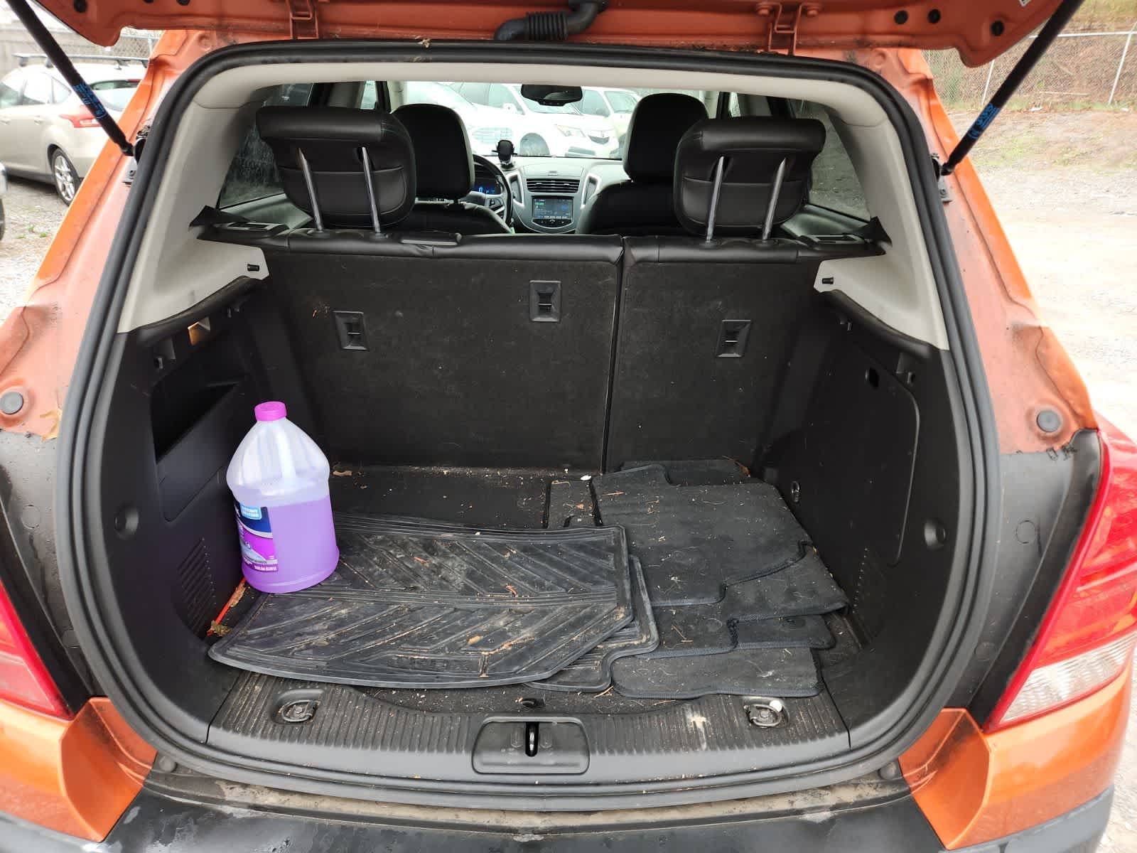 Thumbnail: 2015 Chevrolet Trax - 25