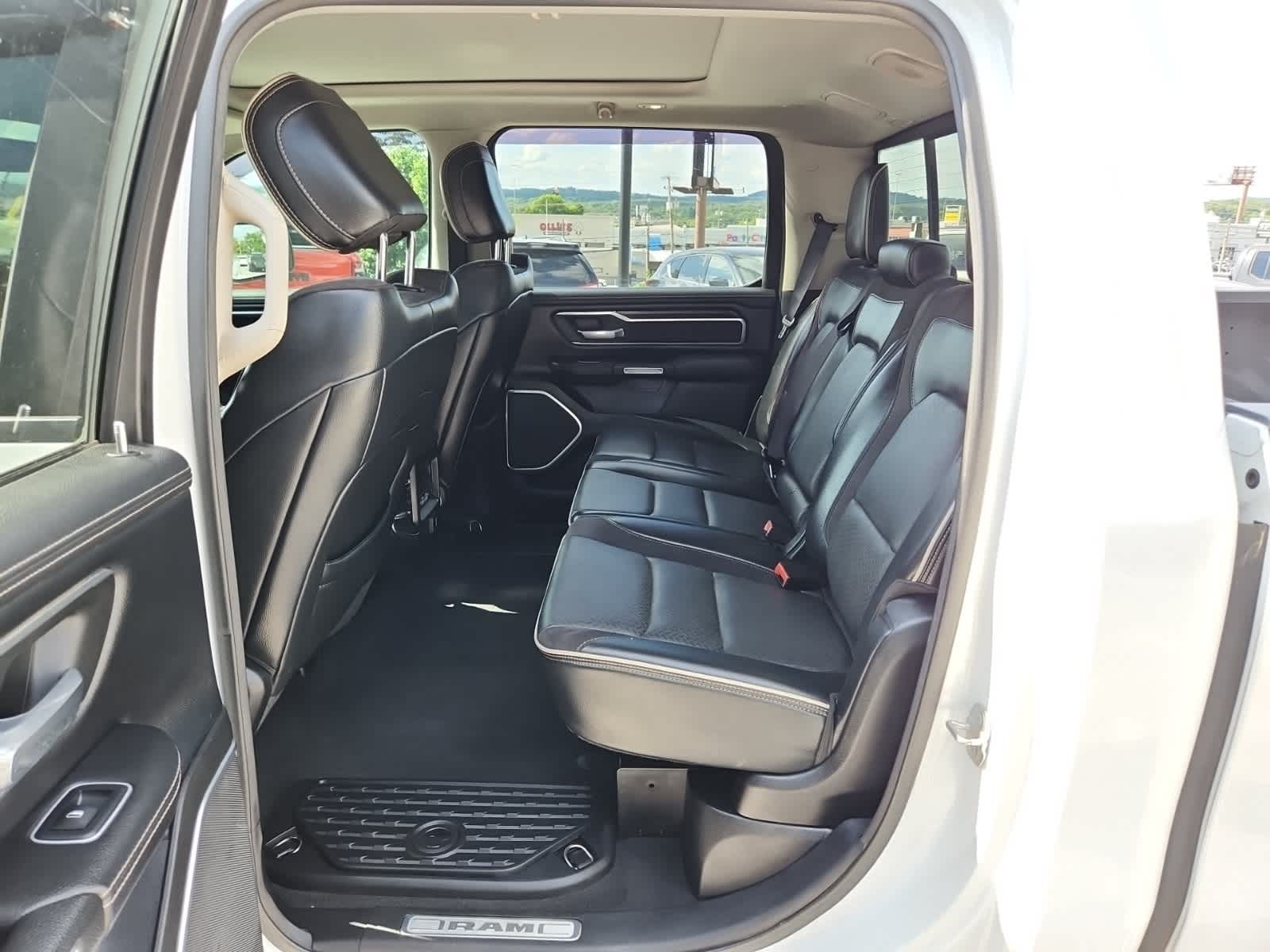 Thumbnail: 2022 RAM 1500 - 25