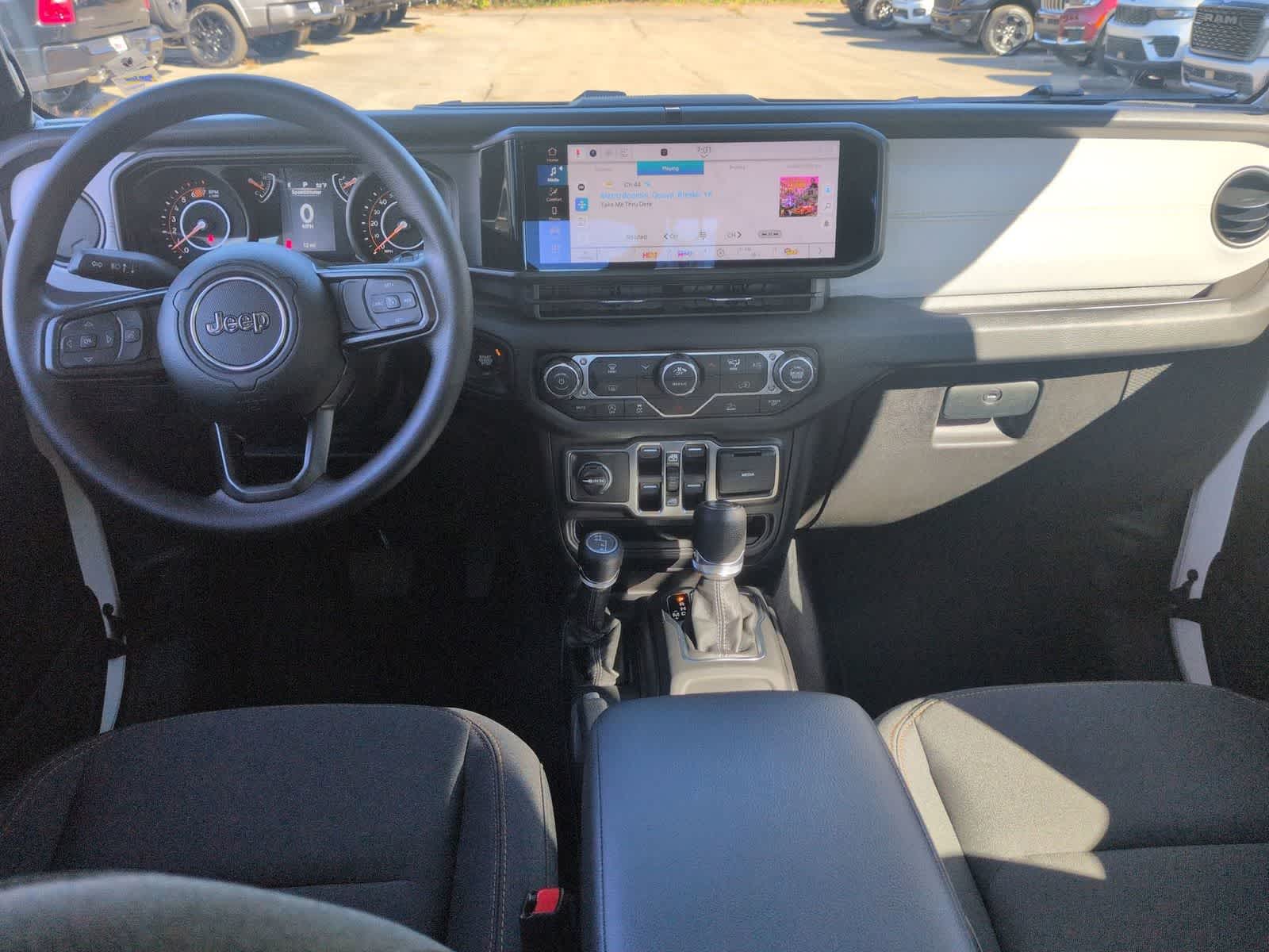 Thumbnail: 2026 Jeep Wrangler - 14