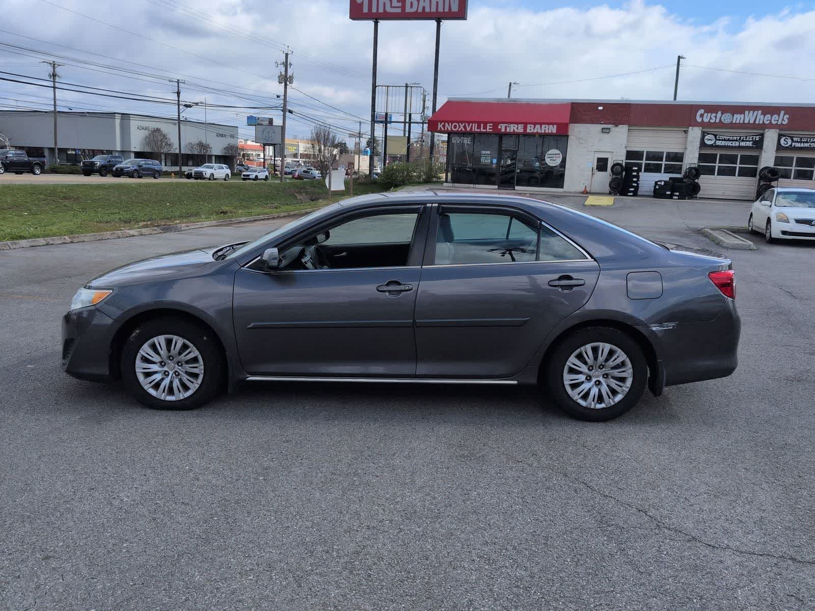 Thumbnail: 2014 Toyota Camry - 5