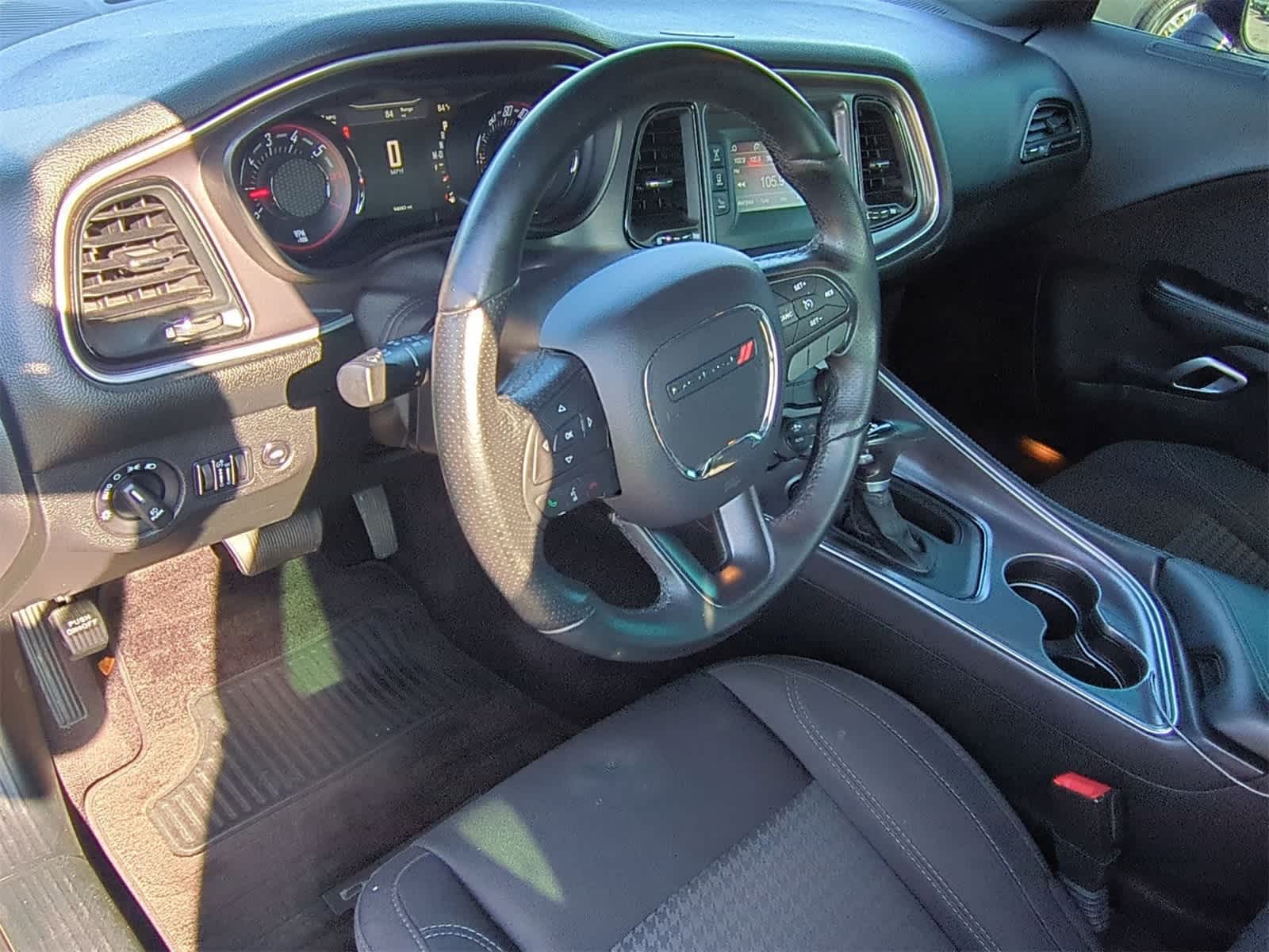 Thumbnail: 2016 Dodge Challenger - 10