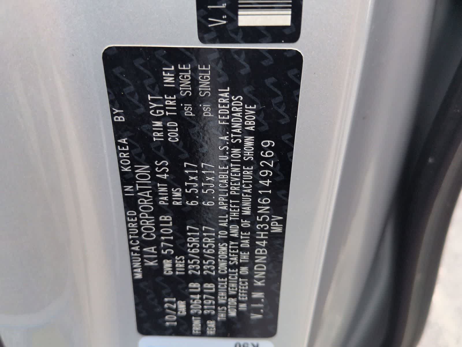 Thumbnail: 2022 Kia Carnival - 33