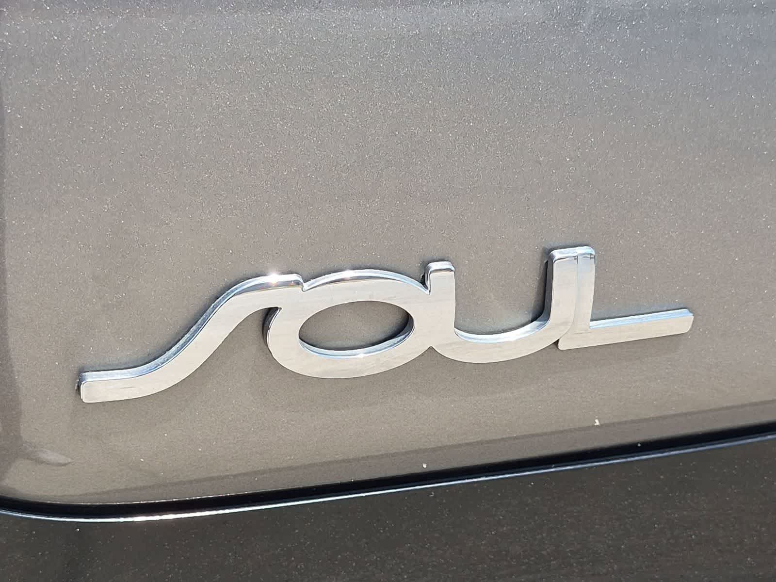 Thumbnail: 2015 Kia Soul - 13