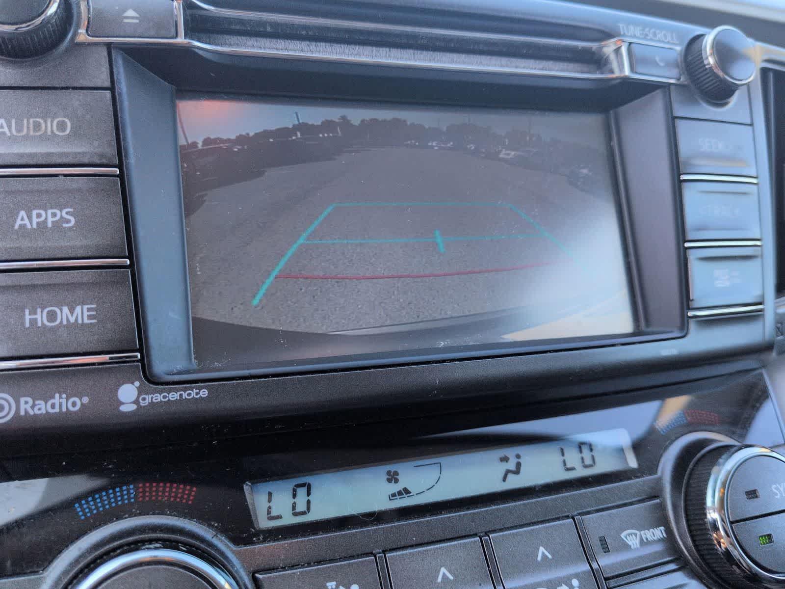 Thumbnail: 2015 Toyota RAV4 - 26