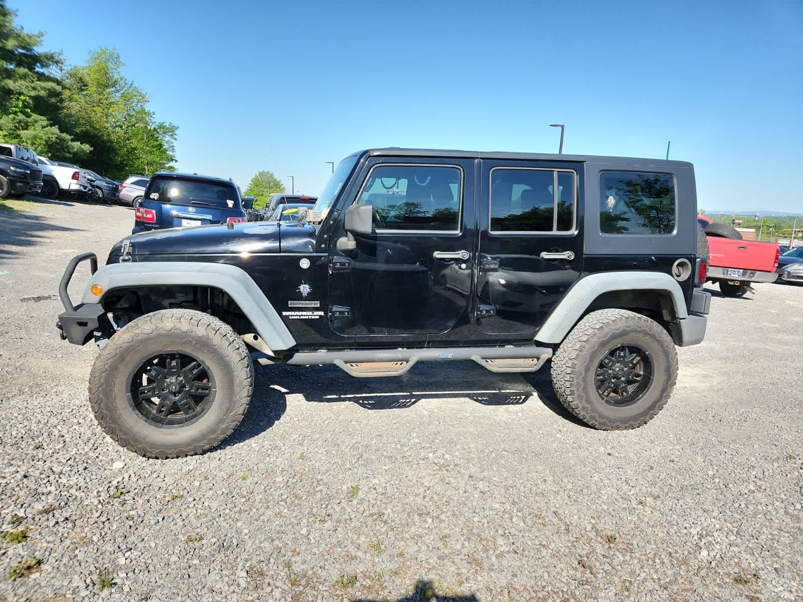 Thumbnail: 2010 Jeep Wrangler - 2