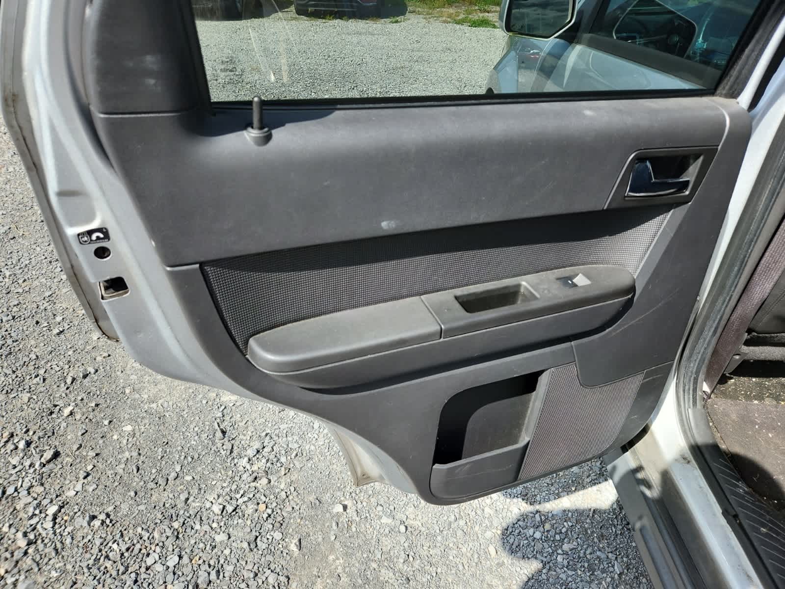 Thumbnail: 2012 Ford Escape - 27