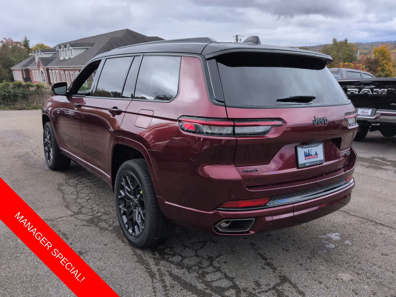 Thumbnail: 2025 Jeep Grand Cherokee L - 6