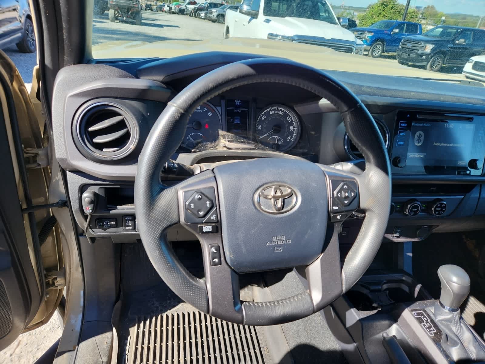 Thumbnail: 2017 Toyota Tacoma - 13