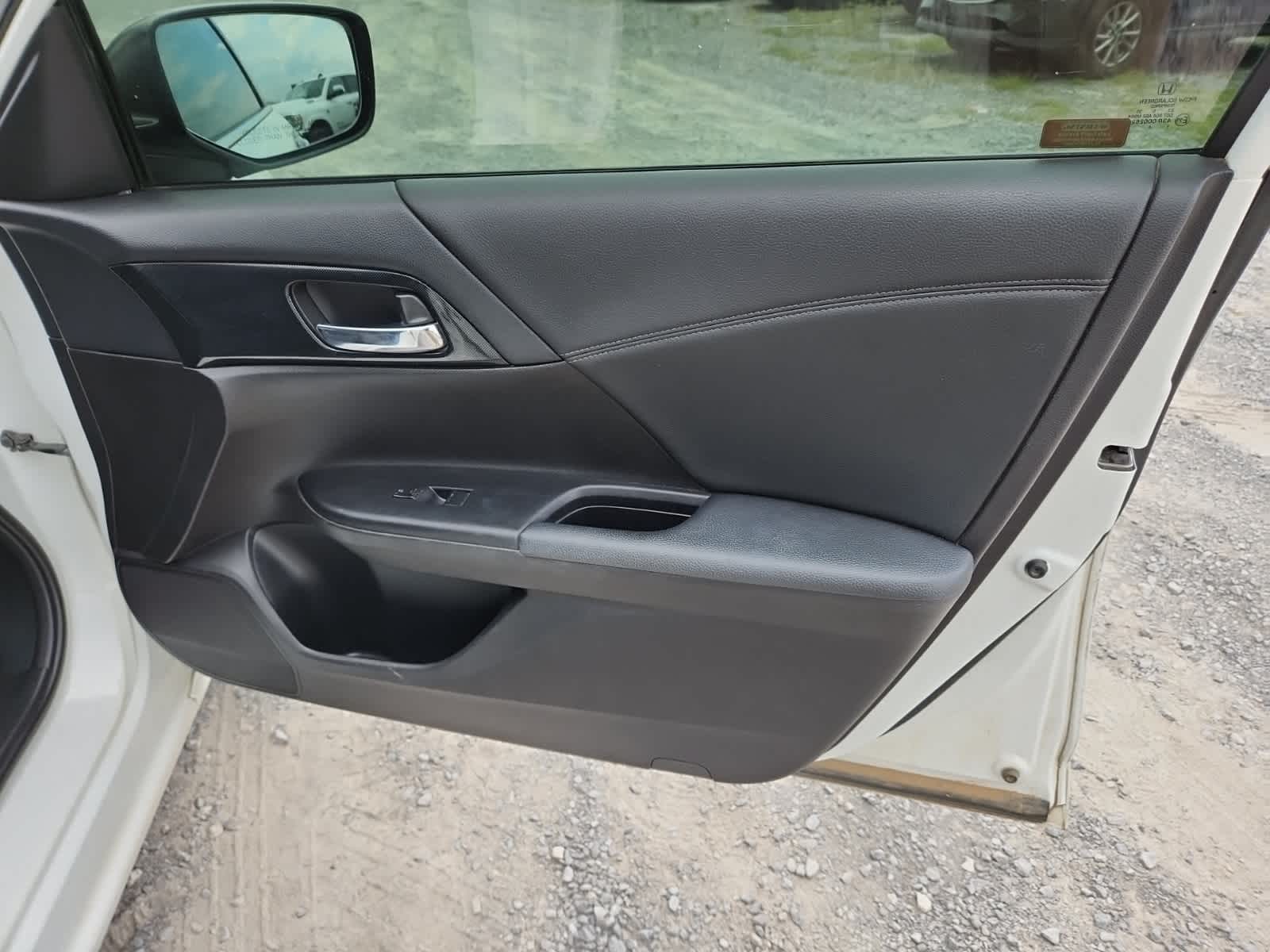 Thumbnail: 2015 Honda Accord - 22