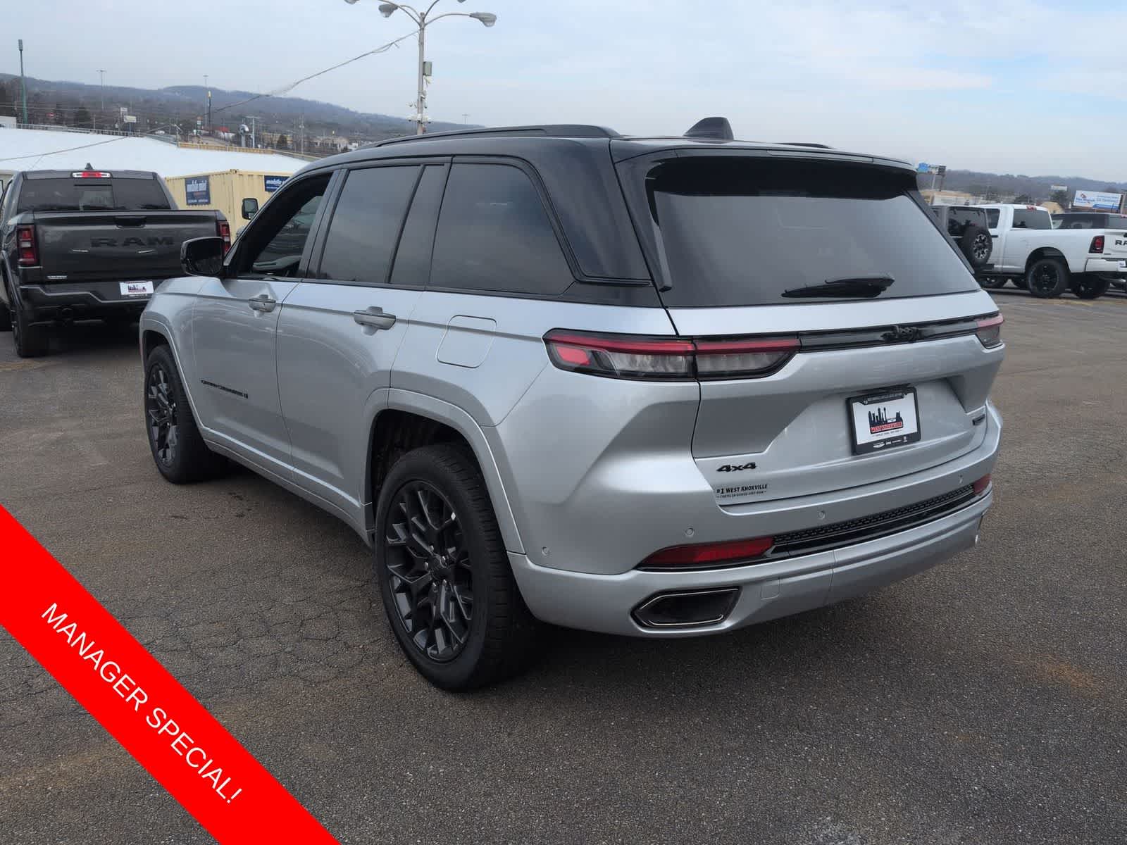 Thumbnail: 2025 Jeep Grand Cherokee - 6