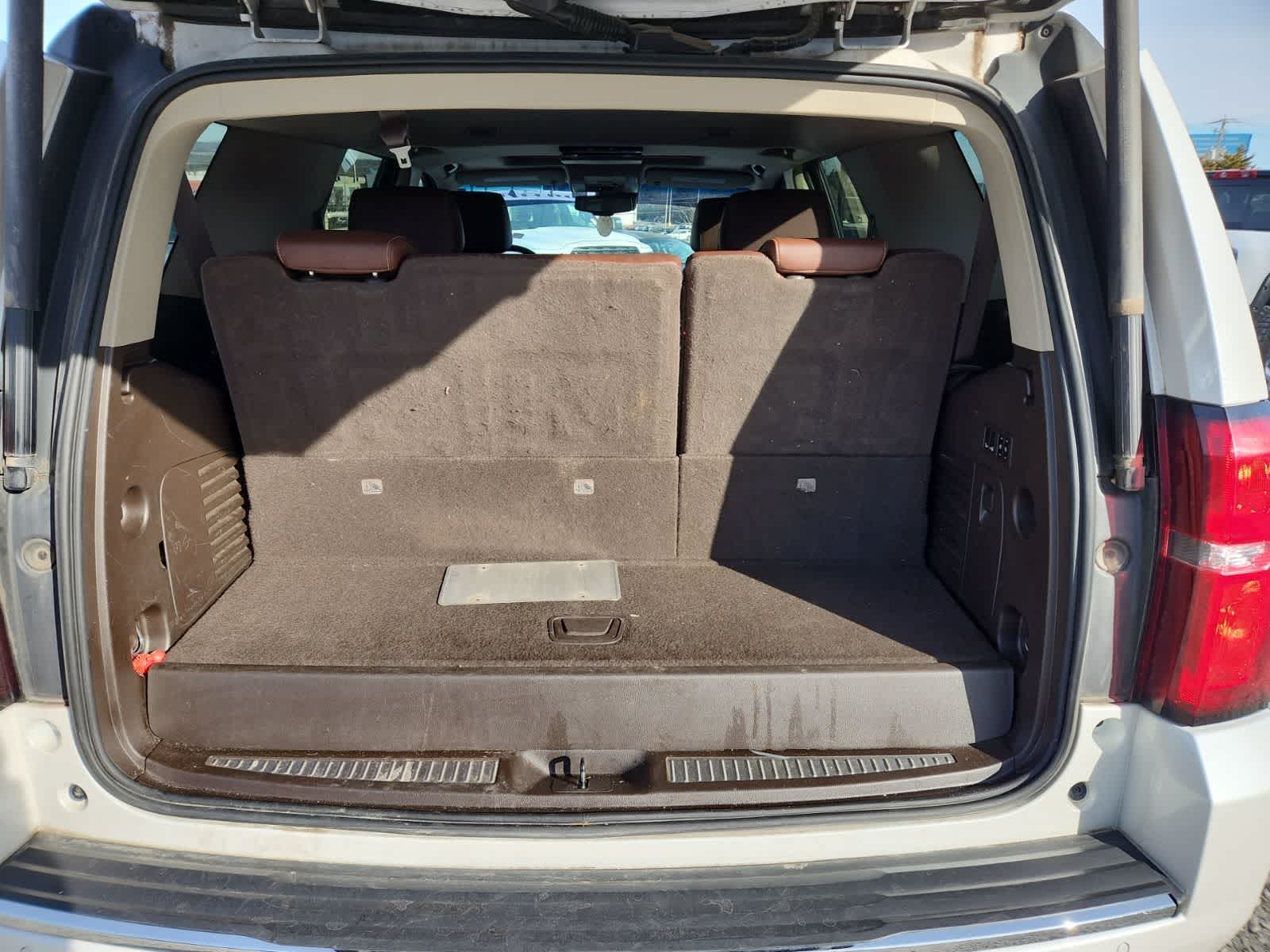 Thumbnail: 2017 Chevrolet Tahoe - 26