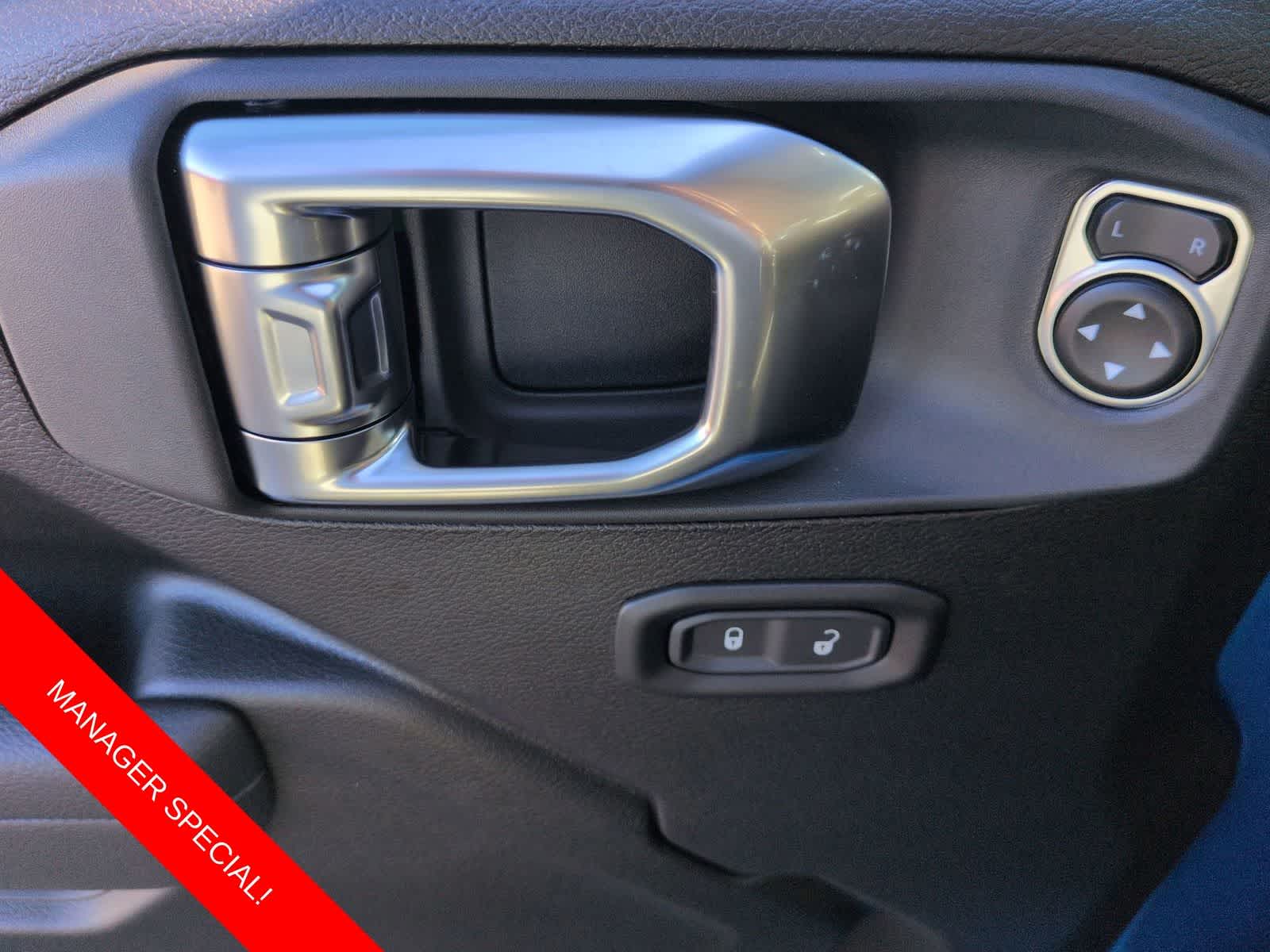 Thumbnail: 2026 Jeep Wrangler - 16