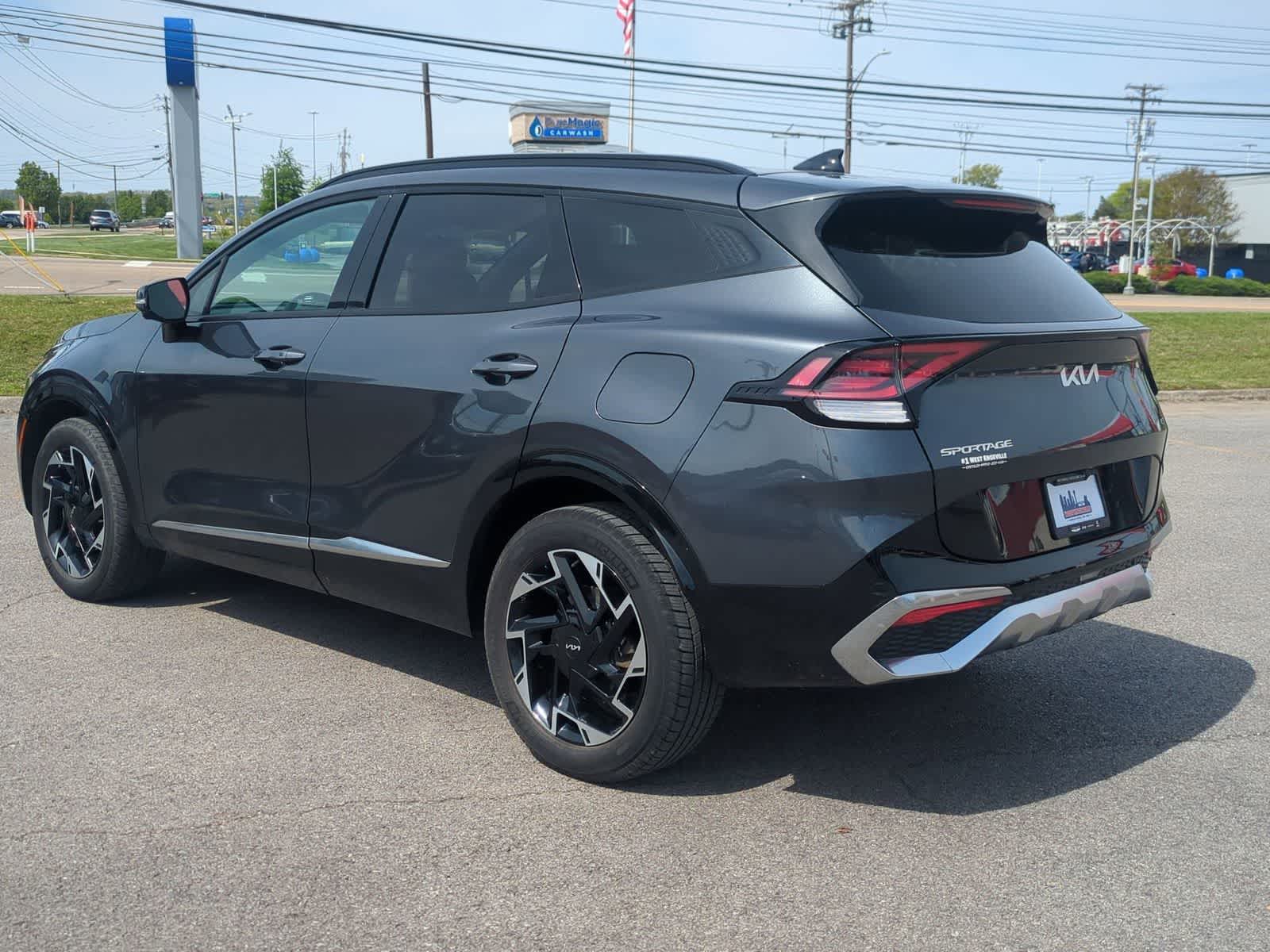 Thumbnail: 2023 Kia Sportage - 6