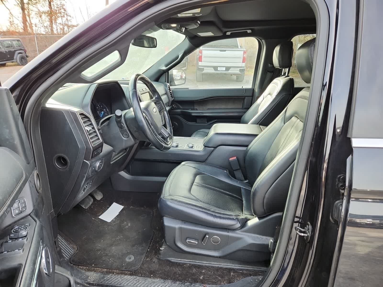 Thumbnail: 2020 Ford Expedition MAX - 15