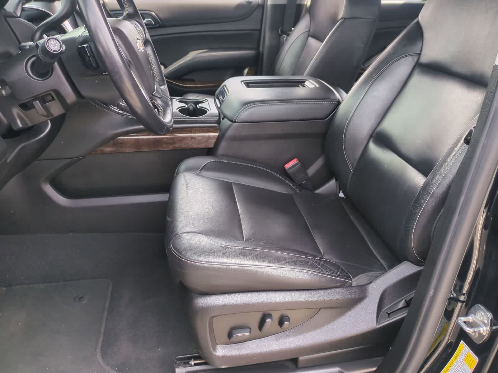 Thumbnail: 2020 Chevrolet Suburban - 15