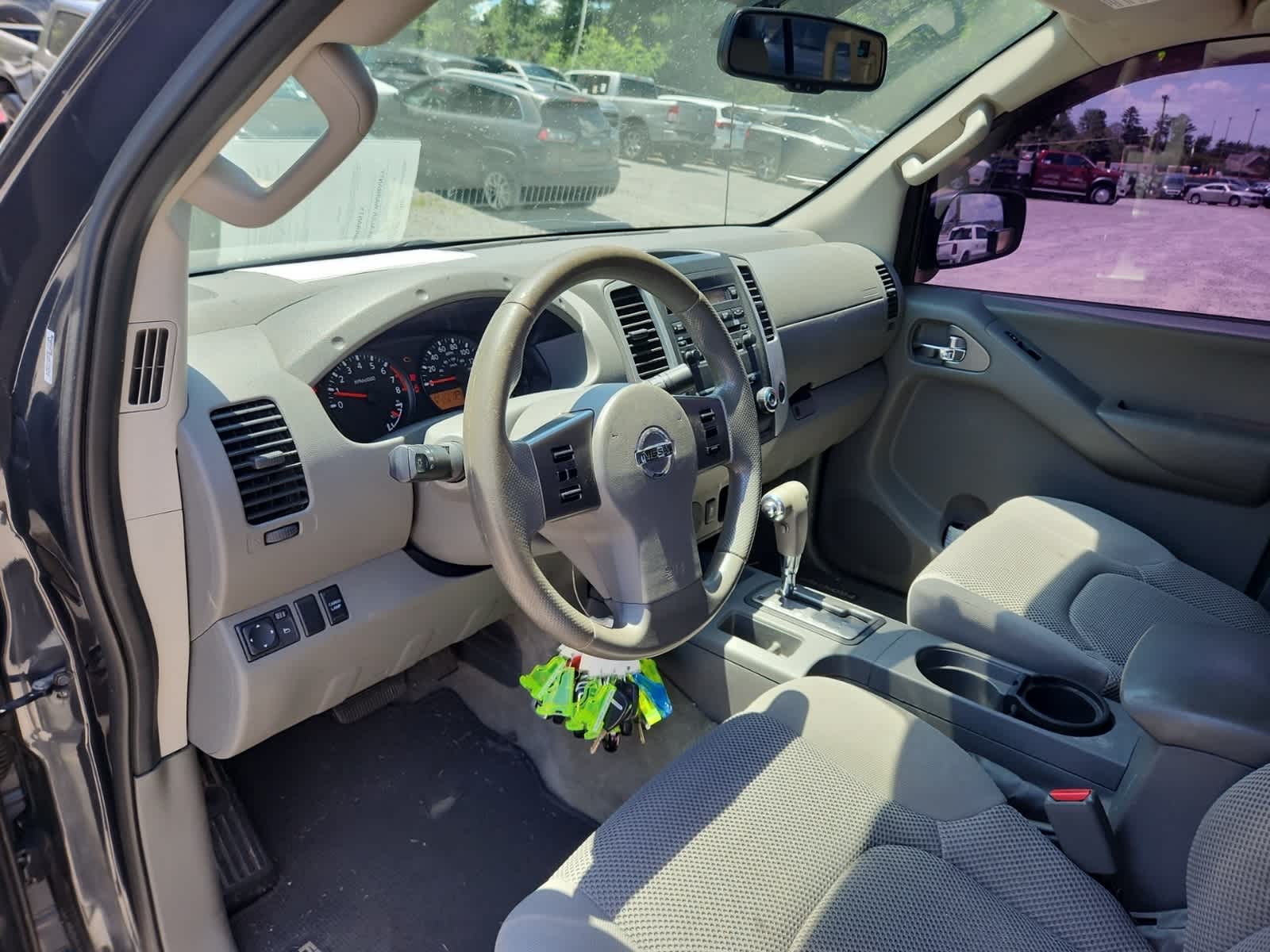 Thumbnail: 2012 Nissan Frontier - 14