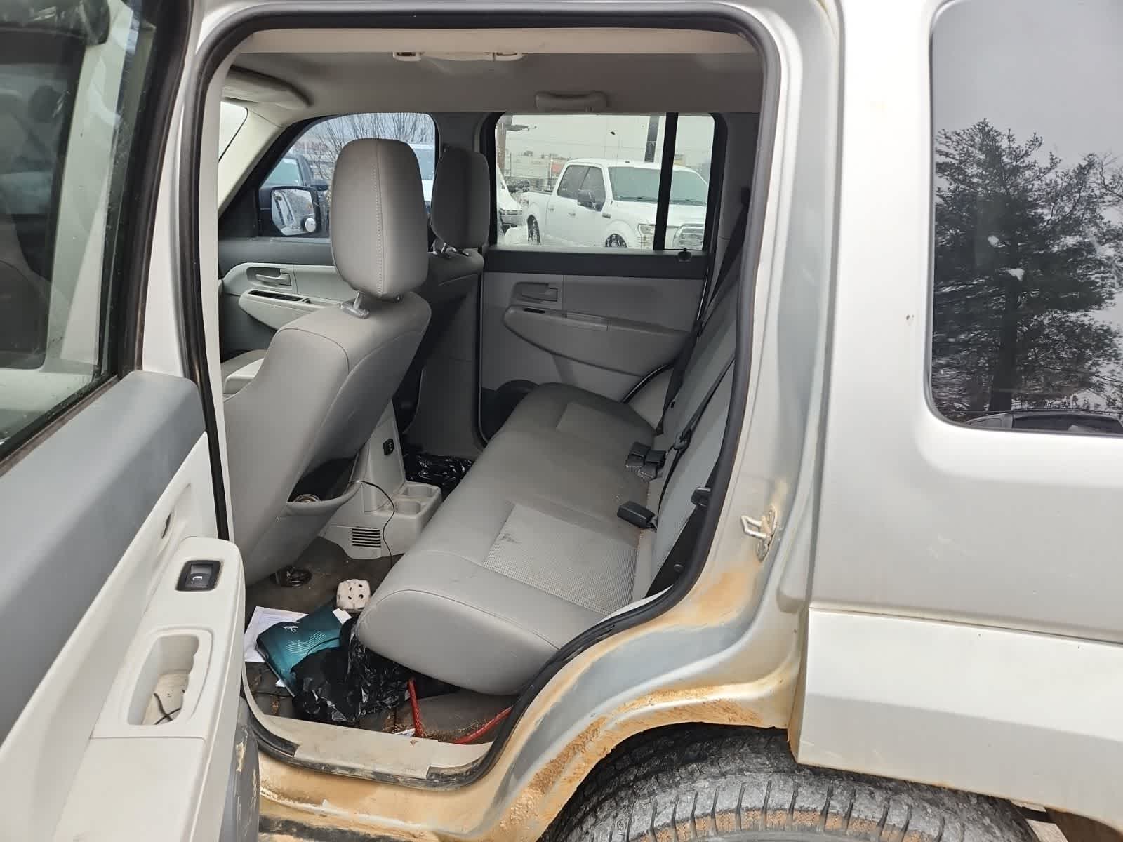 Thumbnail: 2008 Jeep Liberty - 24