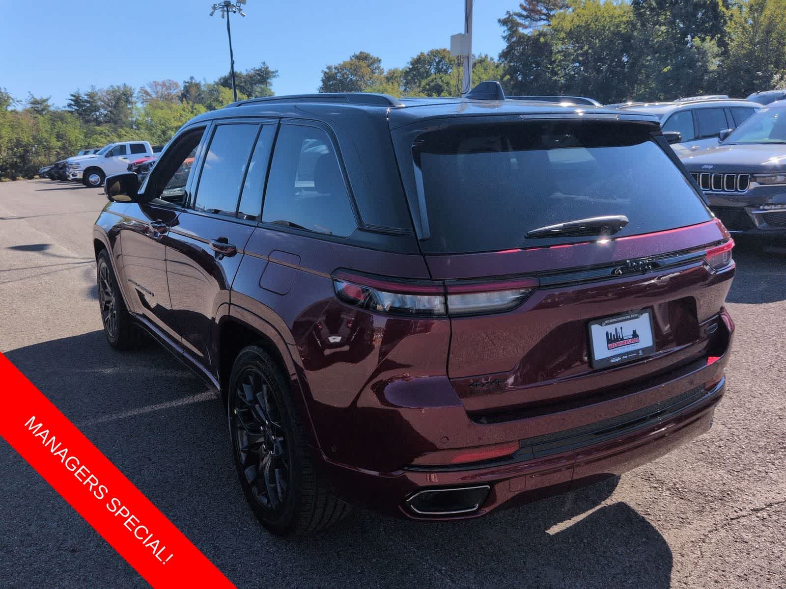 Thumbnail: 2025 Jeep Grand Cherokee - 6