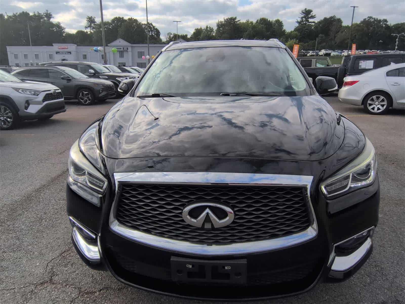 Thumbnail: 2019 INFINITI QX60 - 3