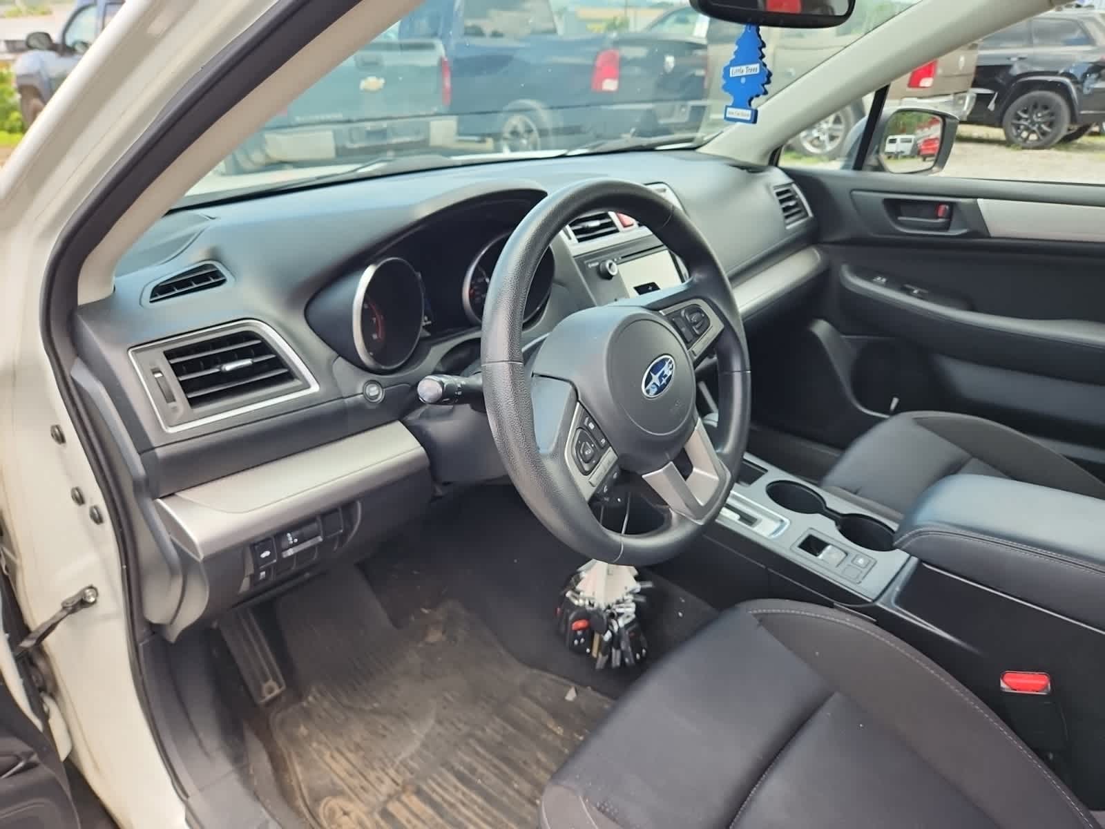 Thumbnail: 2015 Subaru Legacy - 13
