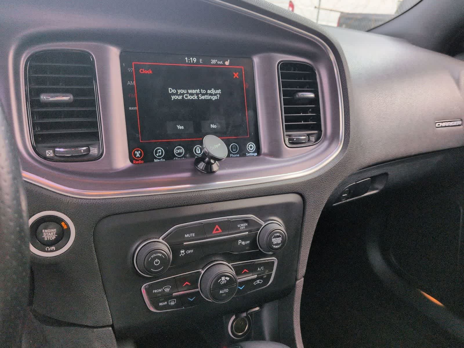 Thumbnail: 2017 Dodge Charger - 26