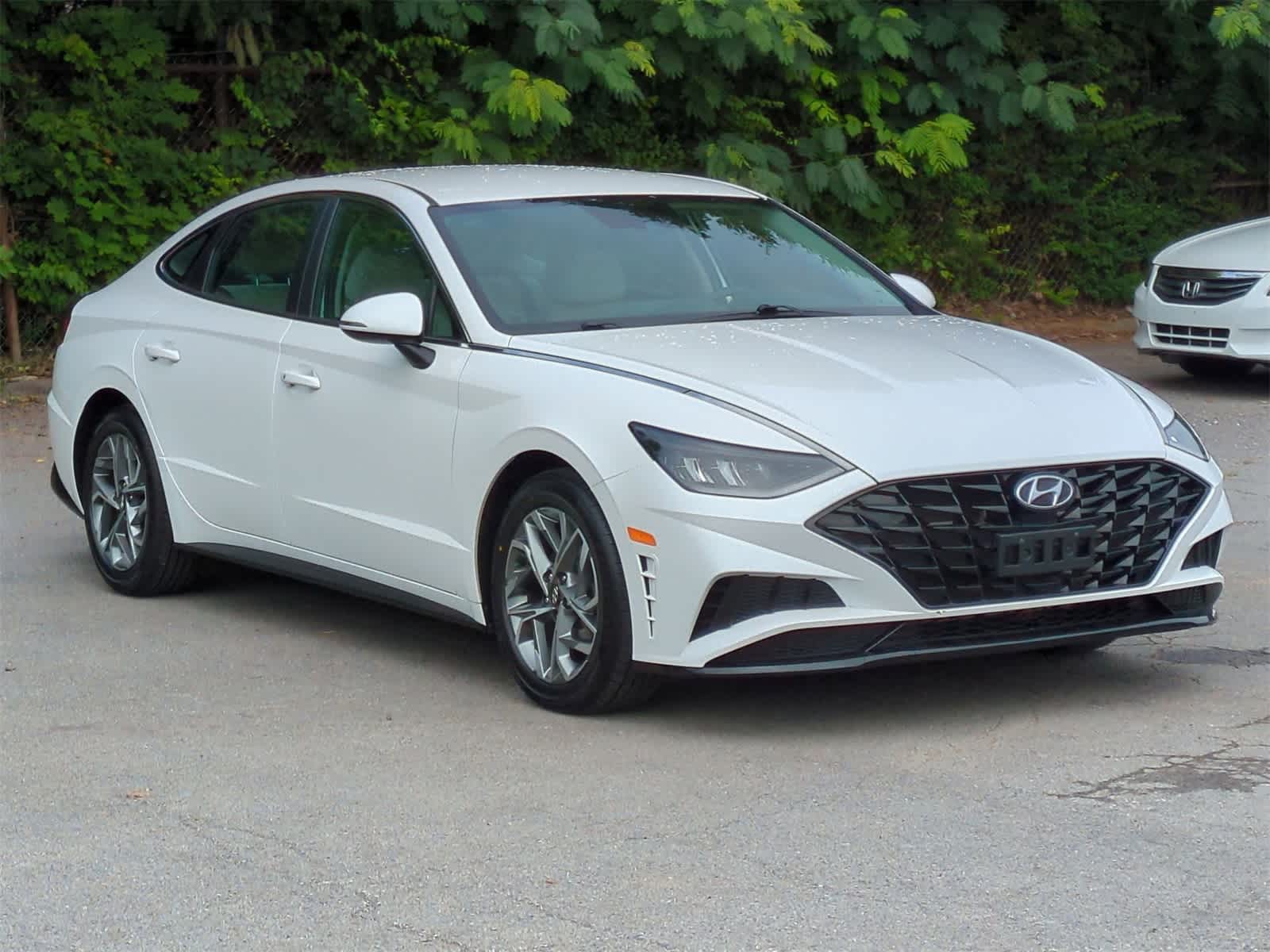 2022 Hyundai Sonata SEL 2