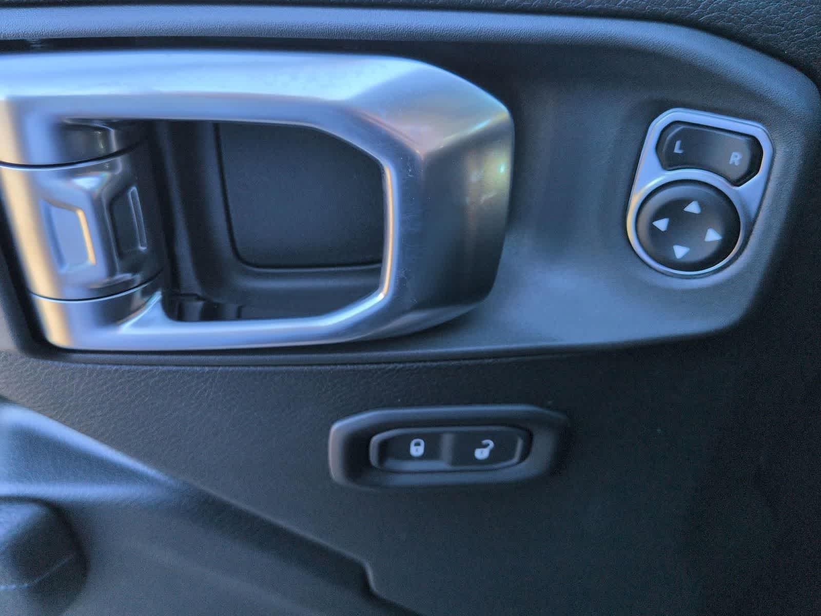 Thumbnail: 2026 Jeep Wrangler - 16