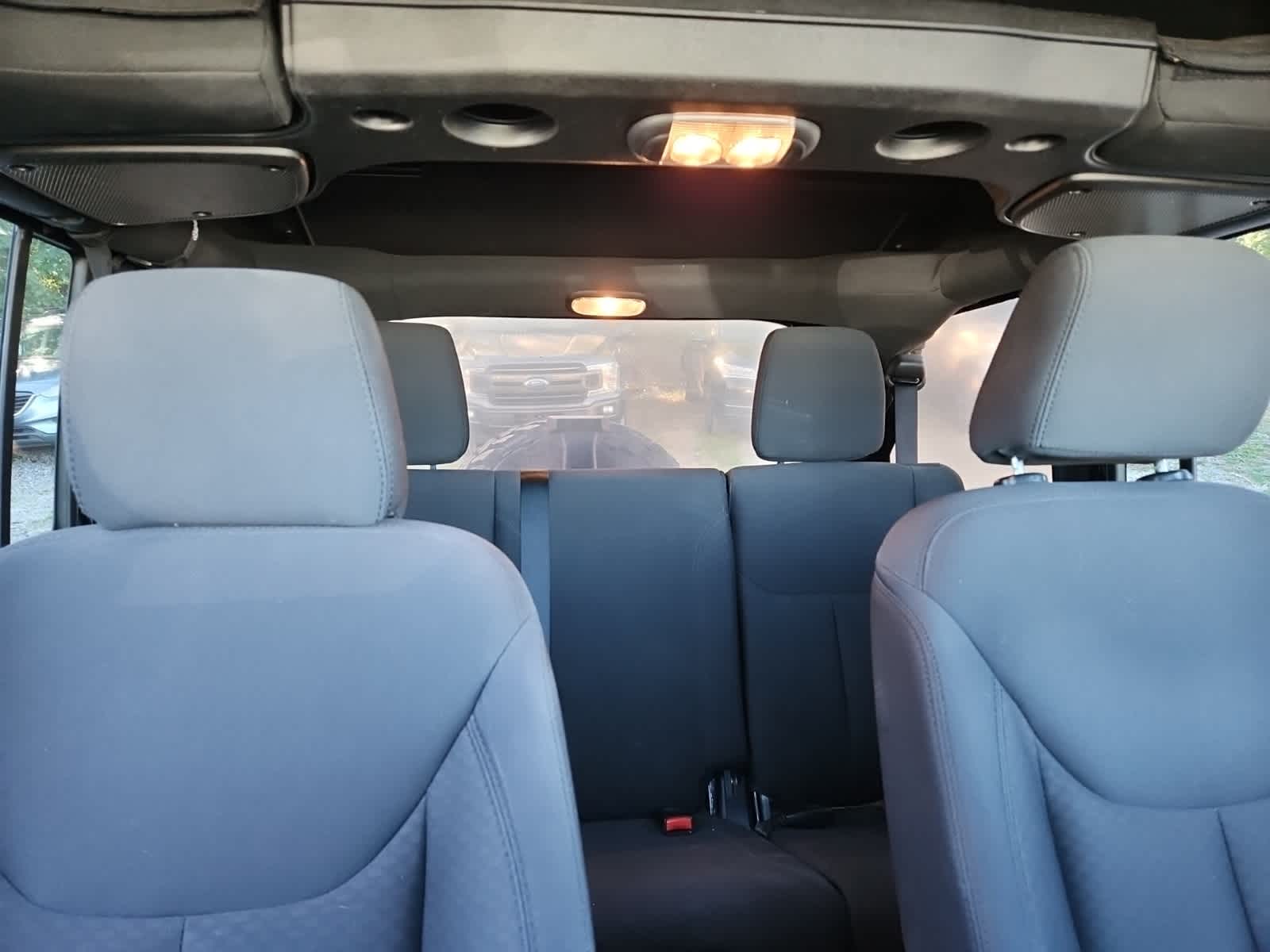 Thumbnail: 2015 Jeep Wrangler - 19
