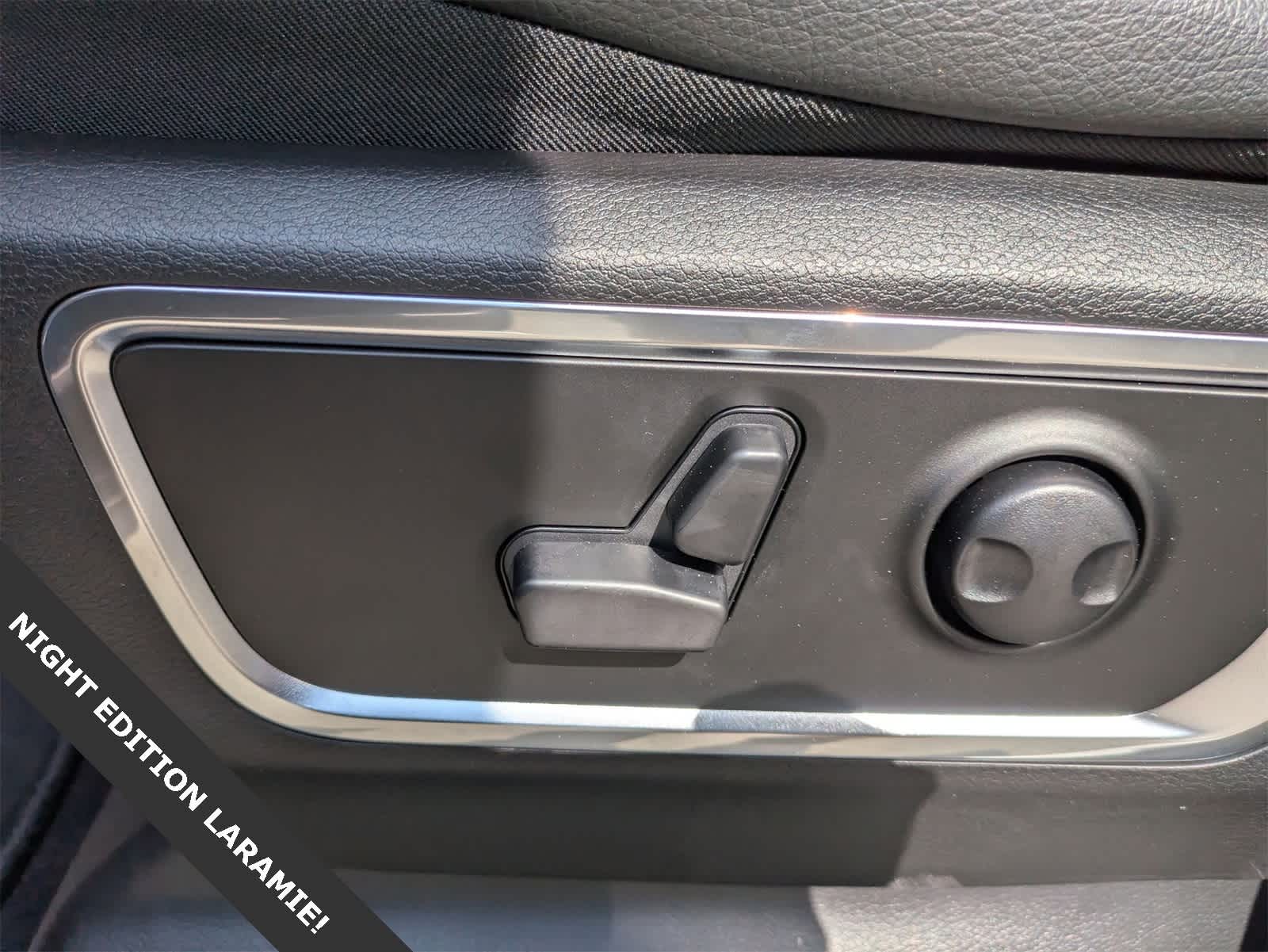 Thumbnail: 2025 RAM 1500 - 16