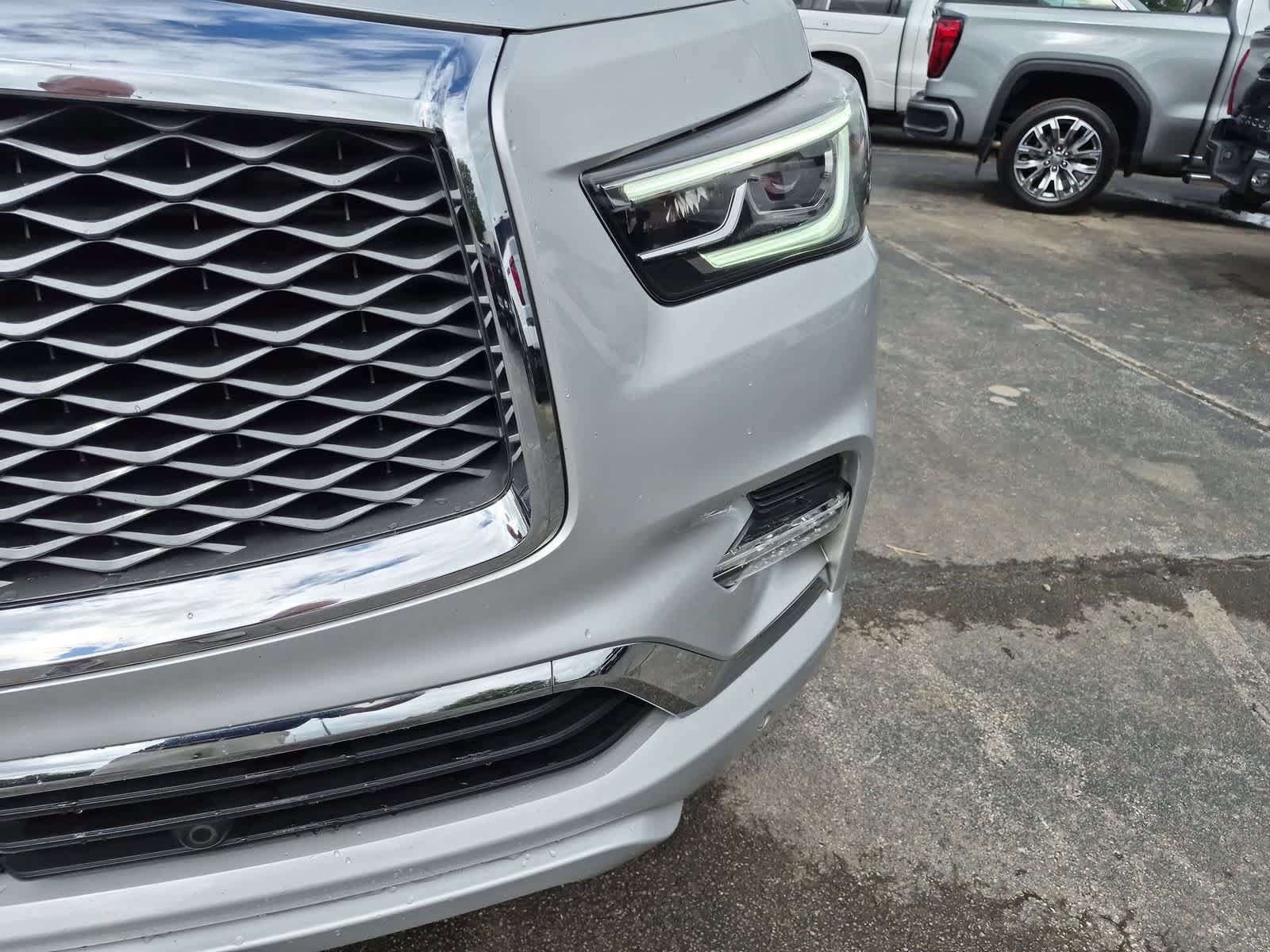 Thumbnail: 2019 INFINITI QX80 - 9