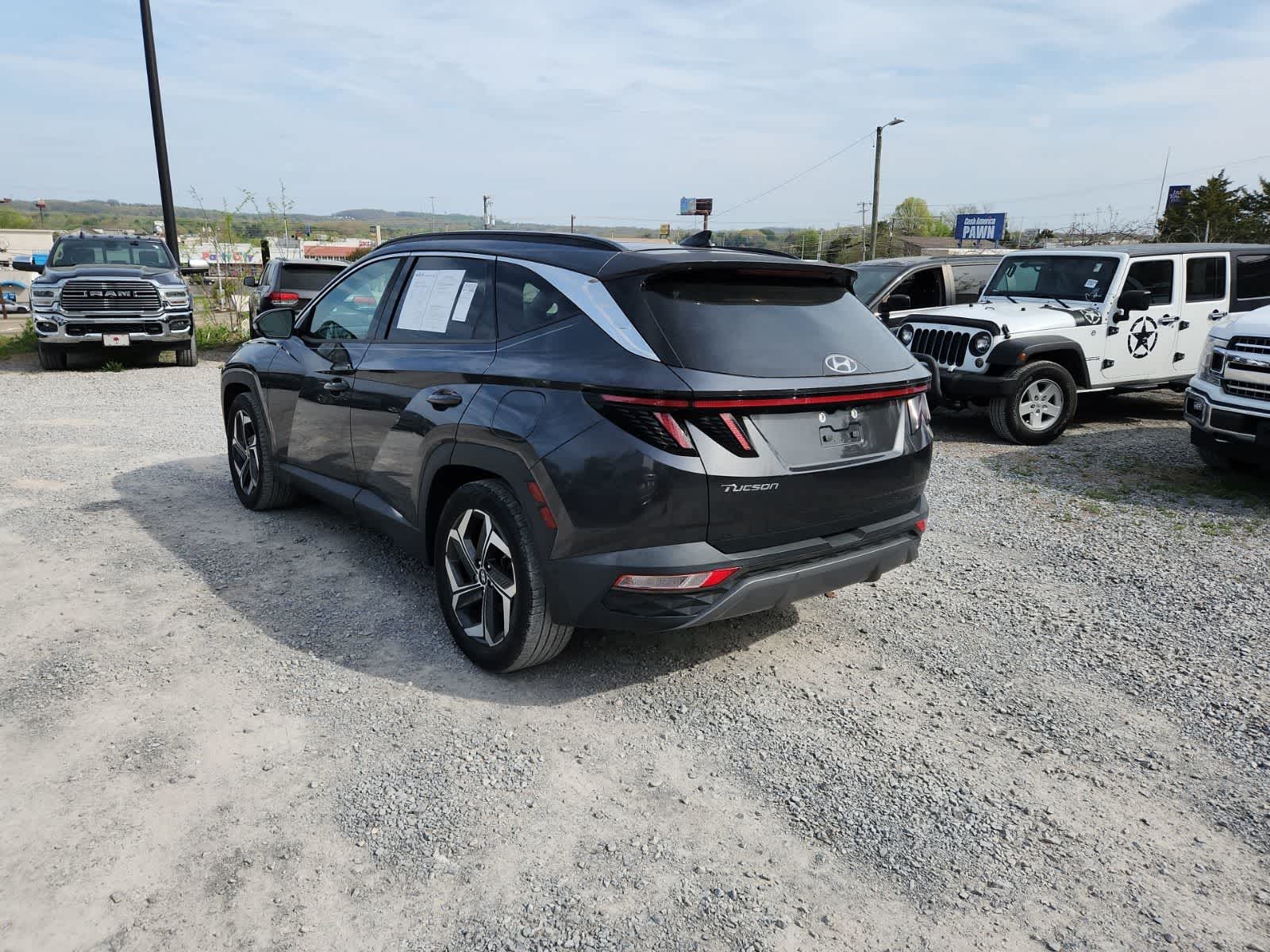 Thumbnail: 2022 Hyundai Tucson - 3