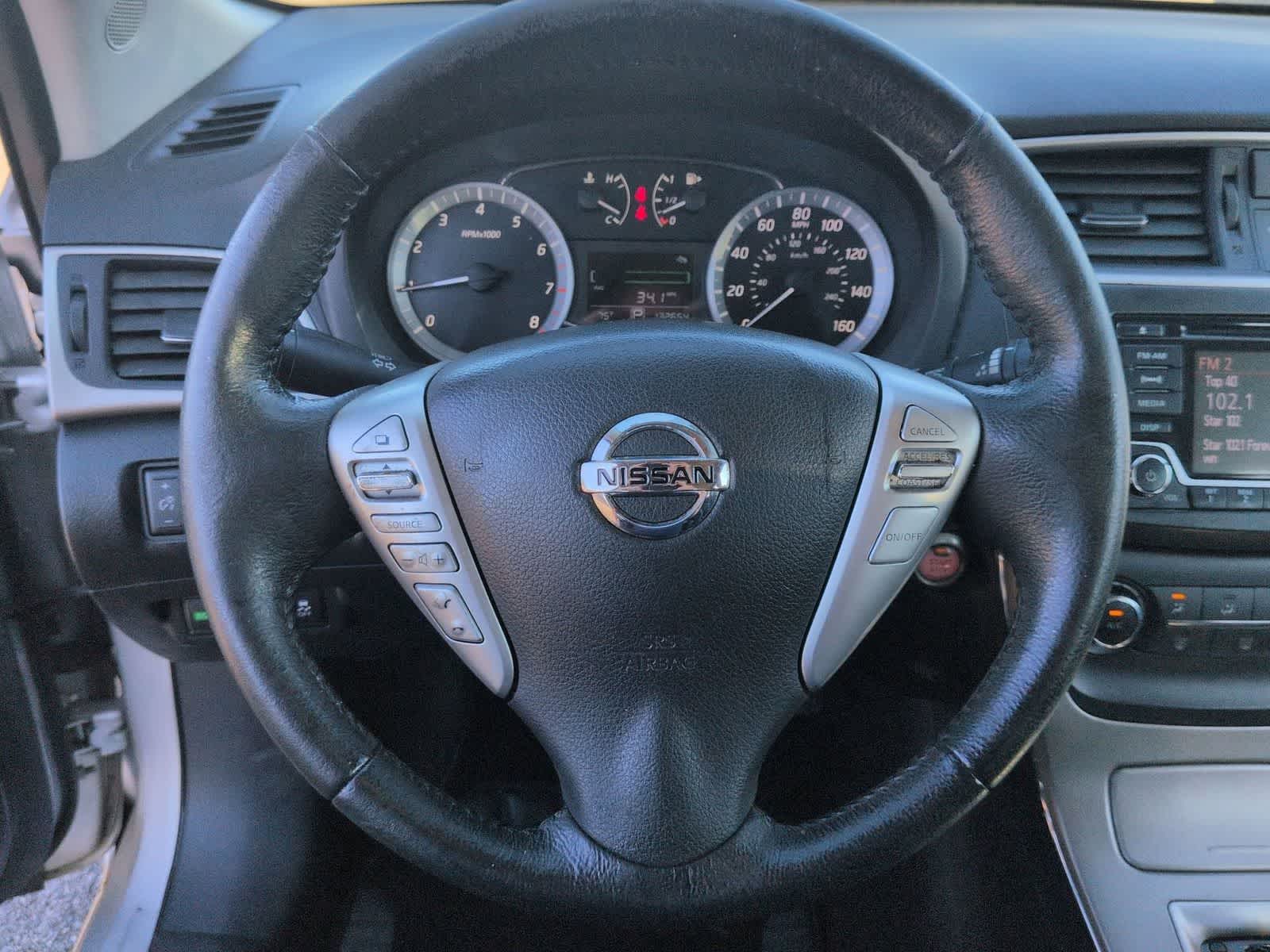 Thumbnail: 2015 Nissan Sentra - 21