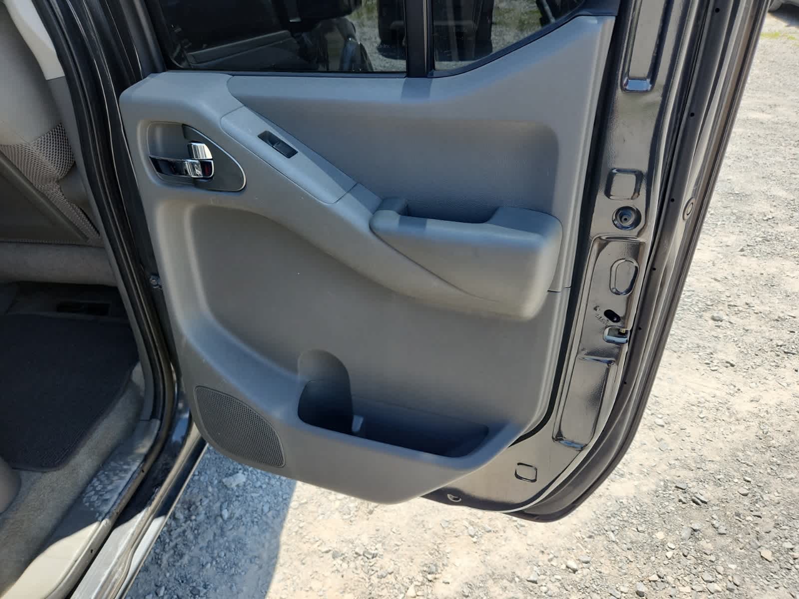 Thumbnail: 2012 Nissan Frontier - 25